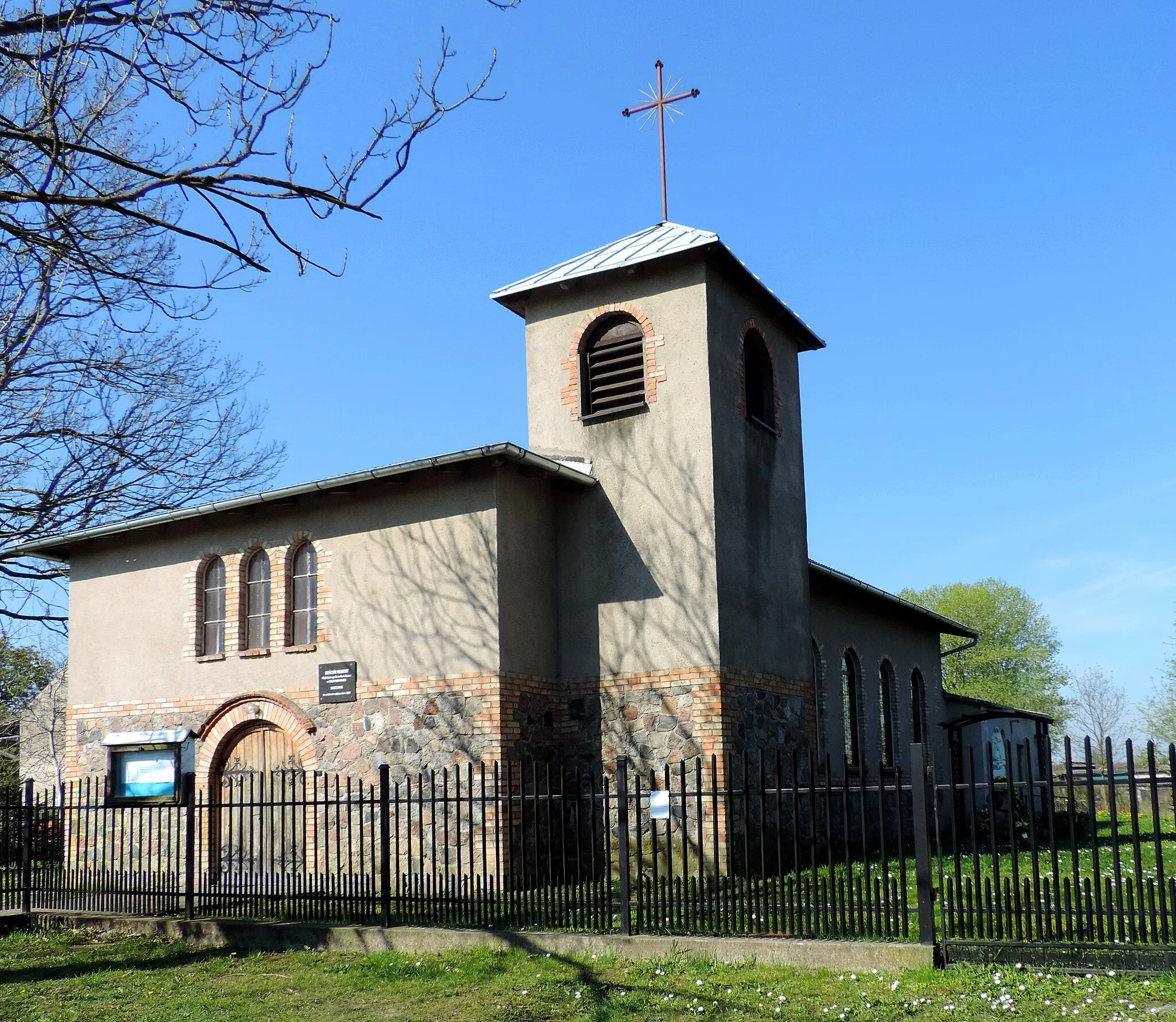 Photo showing: Sacred Heart church in Sczypkowice, Główczyce commune, N Poland