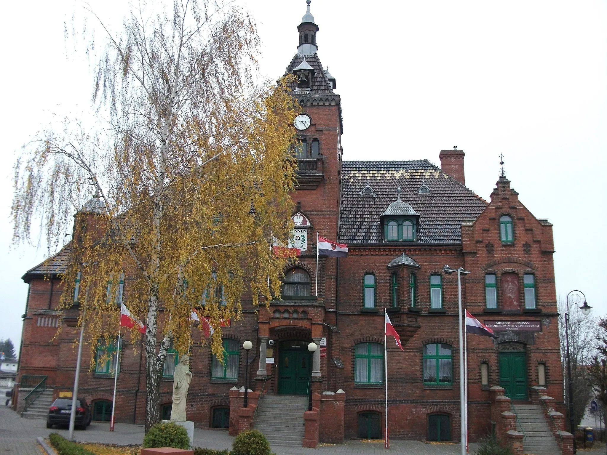 Photo showing: Town hall in Łasin