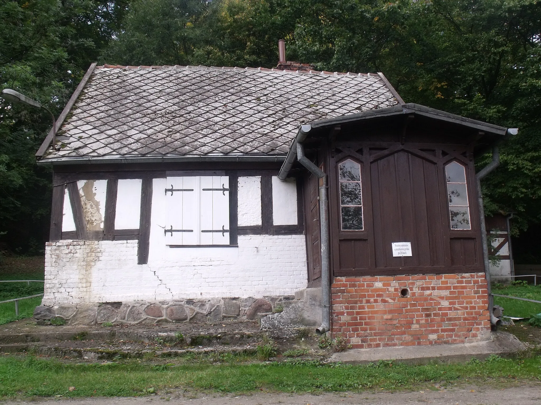 Photo showing: Gdańsk Święty Wojciech, ul. Kątowa 1 - dom szachulcowy.