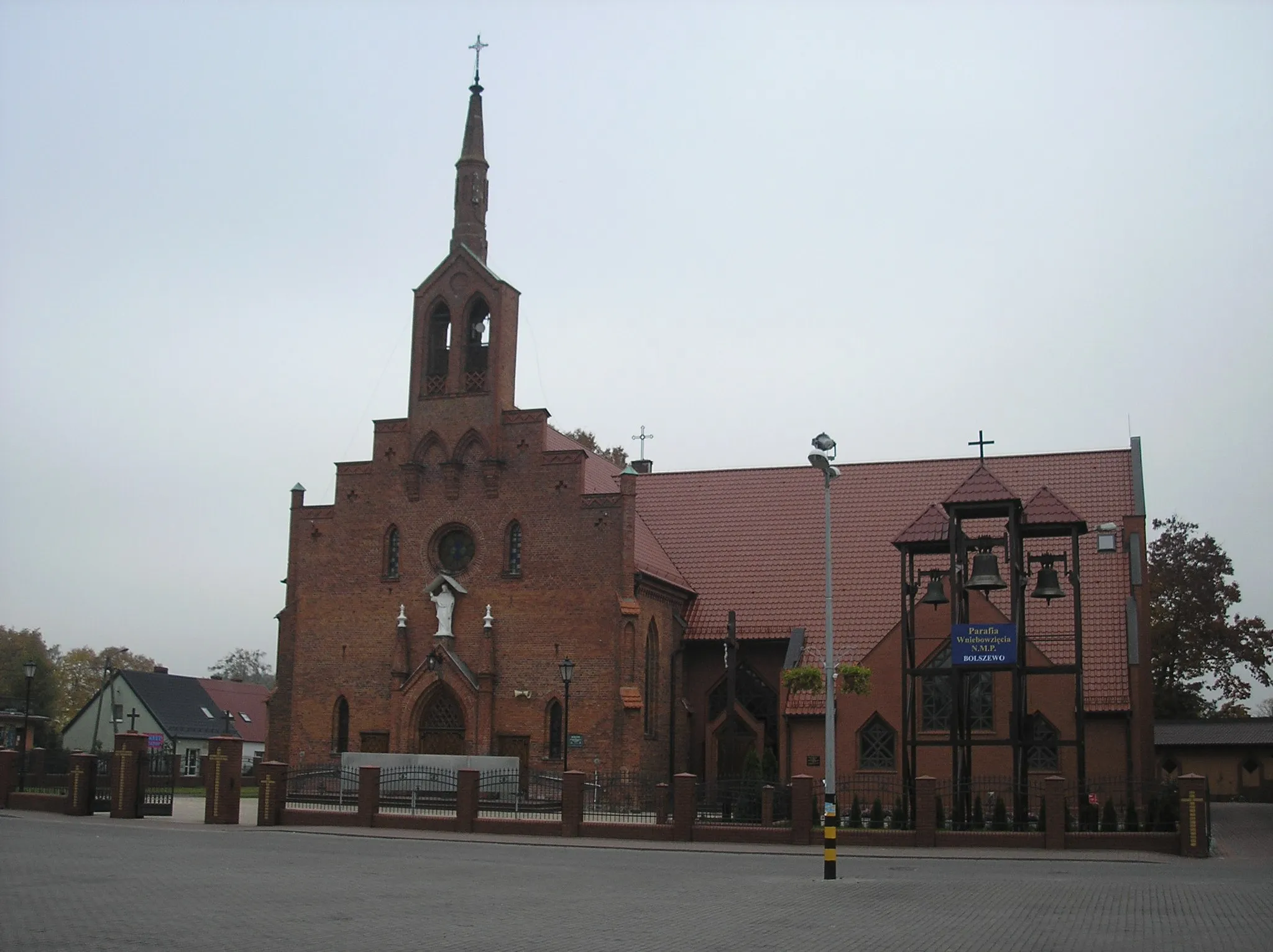 Photo showing: Church of the Assumption of the Blessed Virgin Mary in Bolszewo