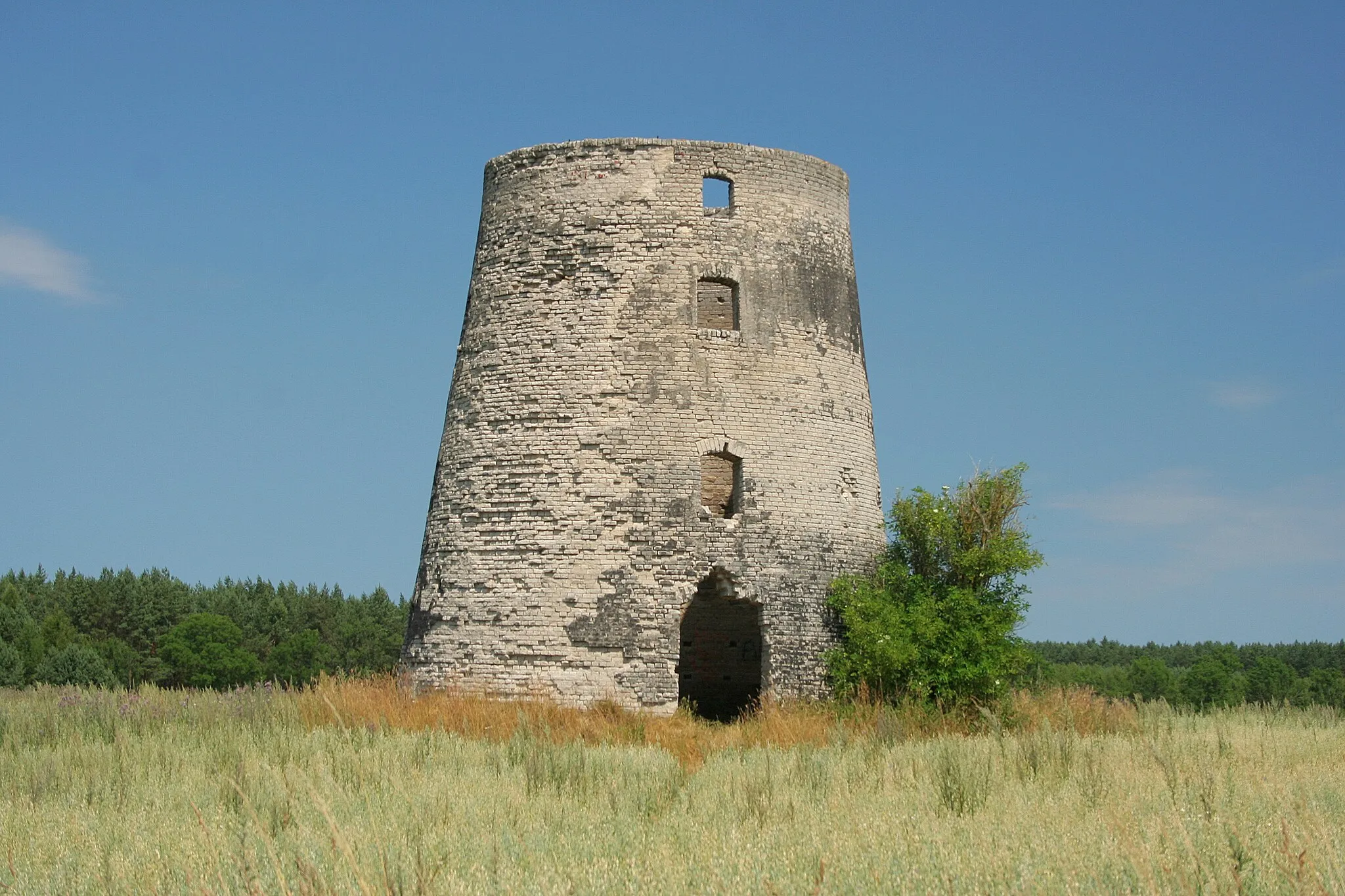 Photo showing: Windmill in Pużyce.