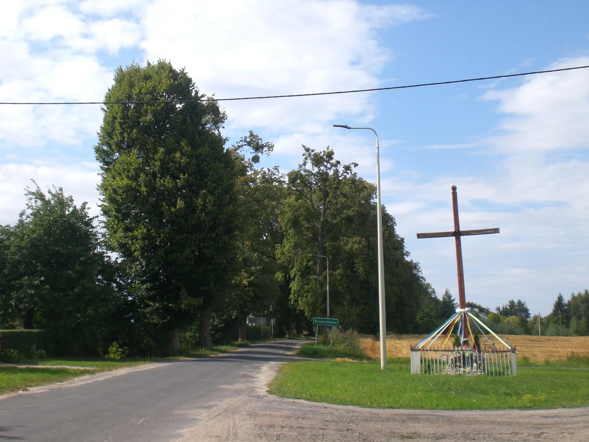 Photo showing: Rozajny - wayside cross