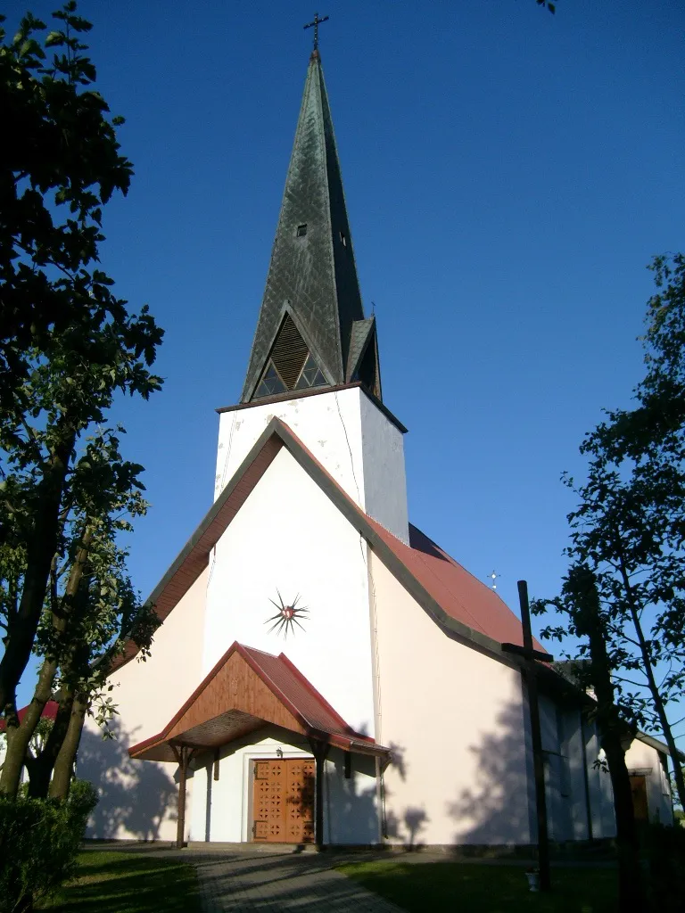 Photo showing: church of the Immaculate Heart of Mary in Silno, Poland
