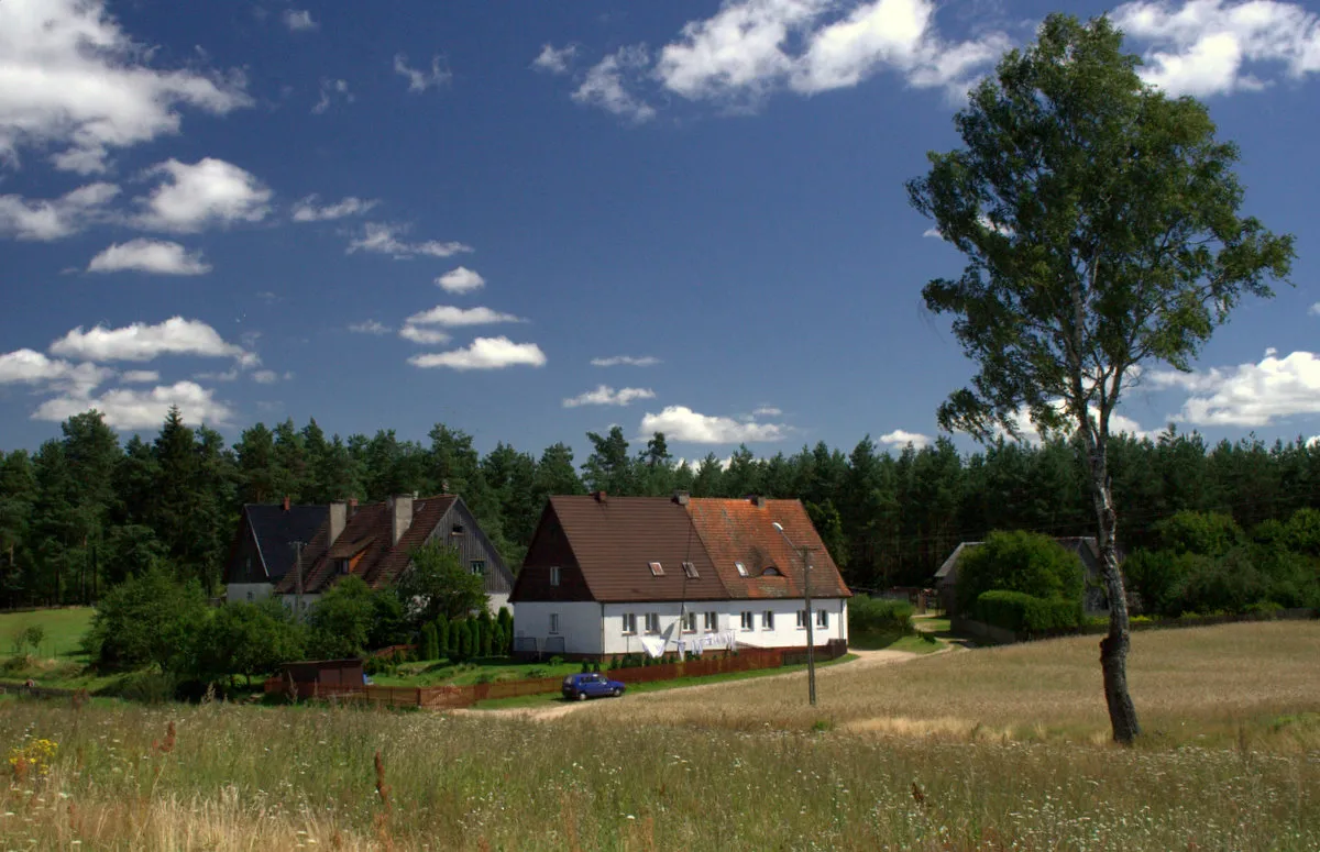 Photo showing: Czarna Dąbrowa - zabudowa