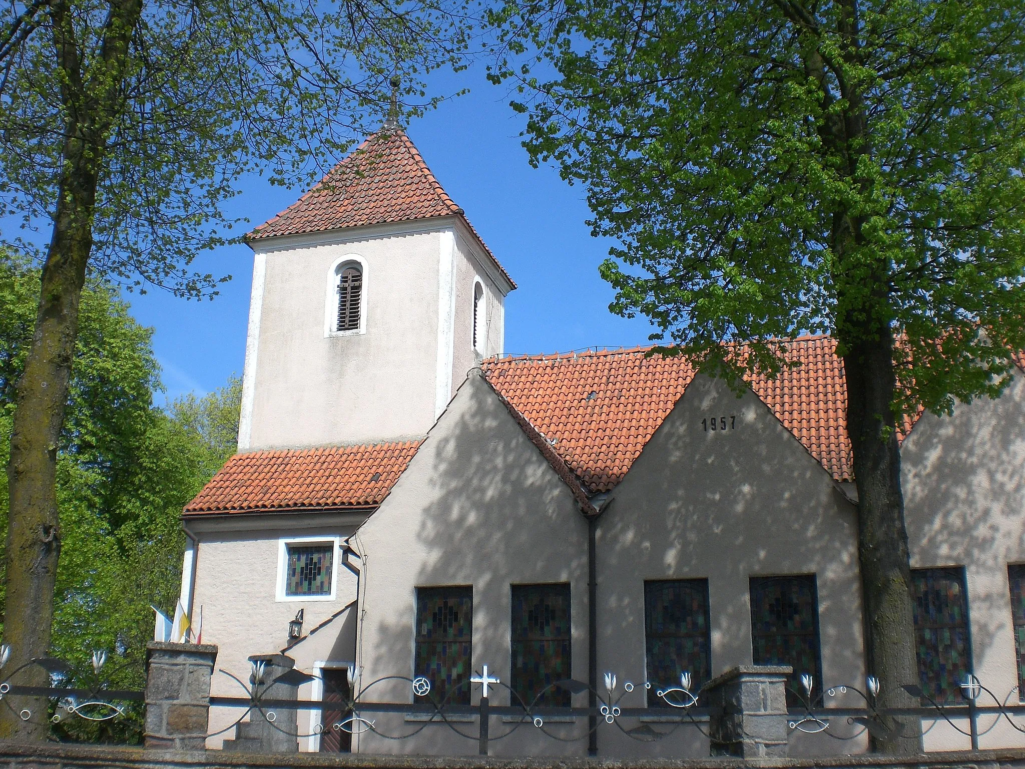 Photo showing: Grabowo Kościerskie - Saint Anne church (bd. 1631, rebuild 1957)