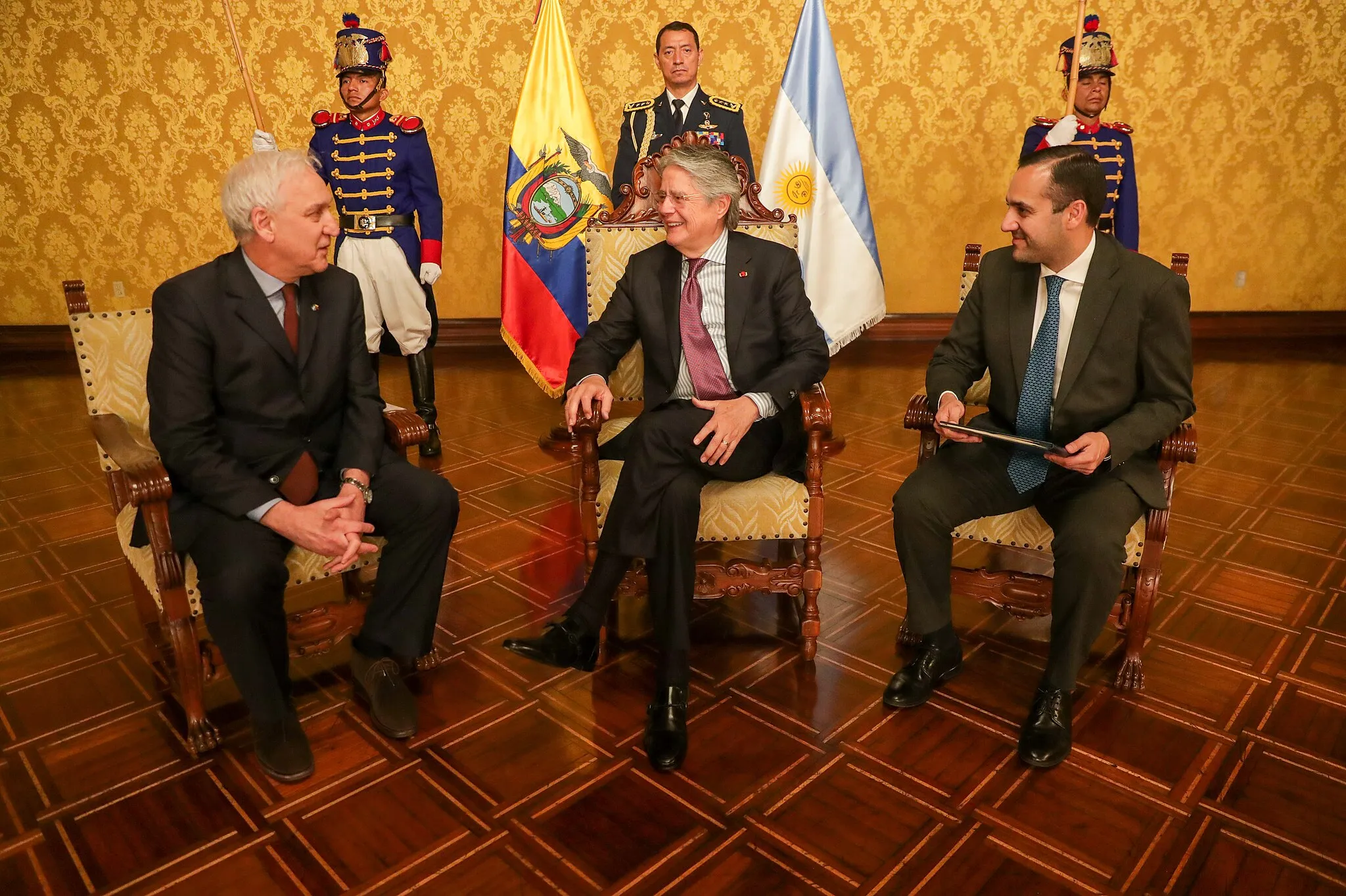 Photo showing: Quito, 04 de octubre de 2022. El presidente del Ecuador, Sr. Guillermo Lasso Mendoza, recibió en el palacio de Carondelet las Cartas Credenciales de los Embajadores de Chile, Turquia, Irán, Argentina, Egipto y Canada.
Foto: Bolivar Parra-Presidencia Ecuador