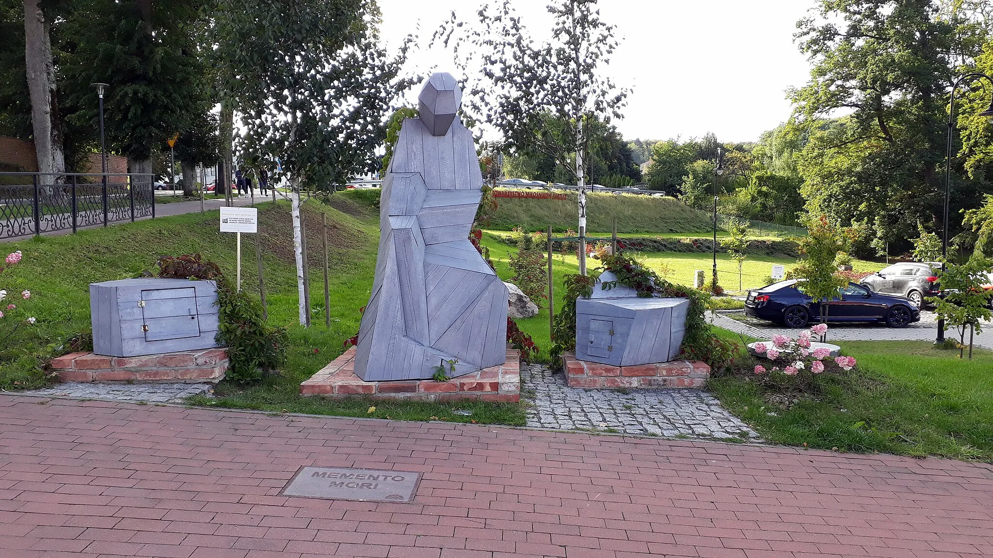 Photo showing: „Memento Mori” in Kartuzy, Poland