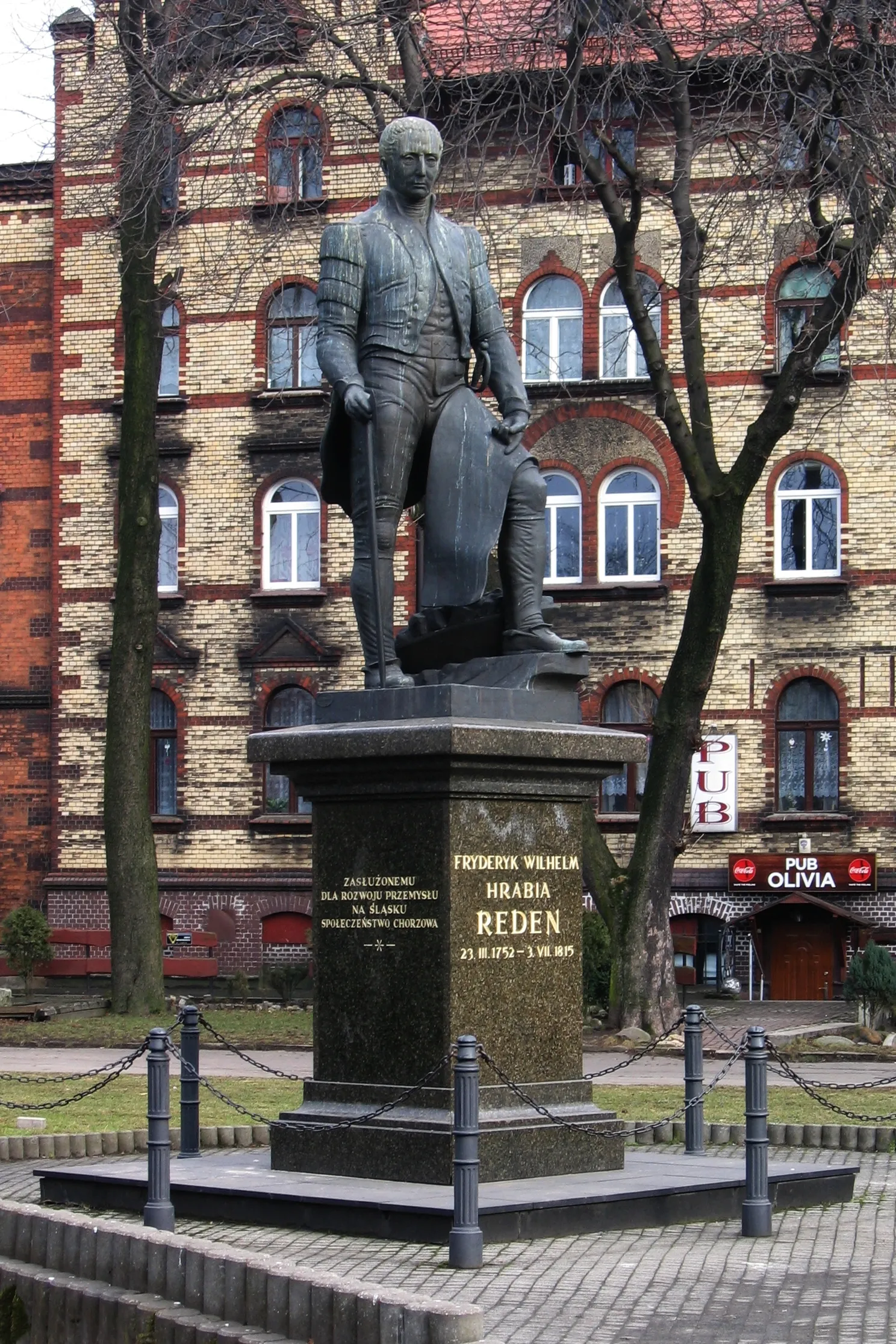 Photo showing: pomnik Redena w Chorzowie, rekonstrukcja