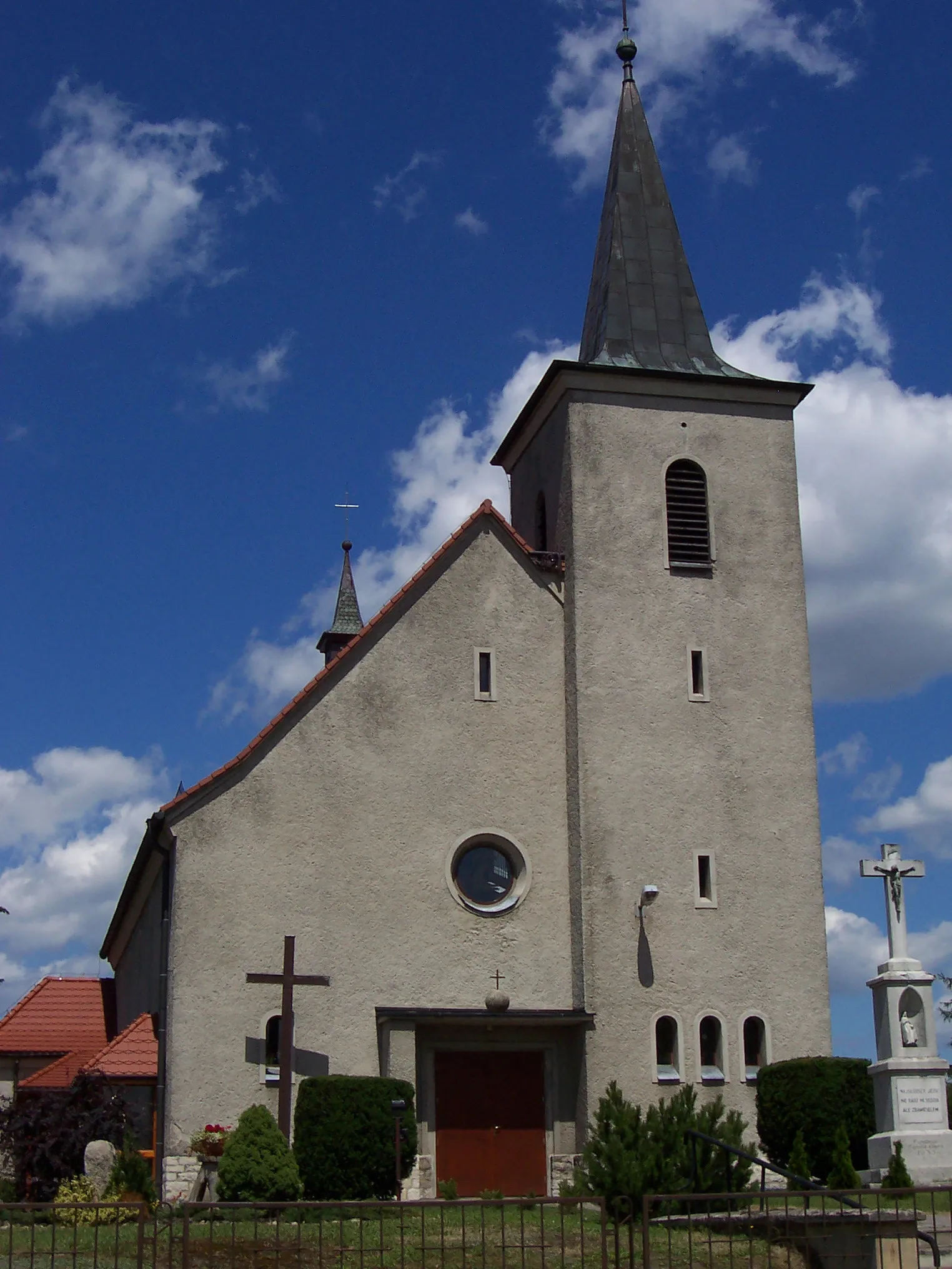 Photo showing: Kościół w Wojsce