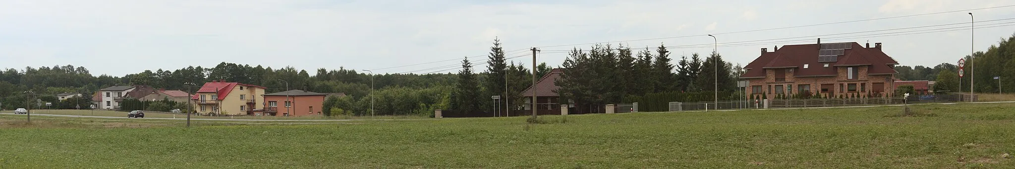 Photo showing: Ulica Kłobucka i zabudowania przy uliucy Zagłoby w Gruszewni