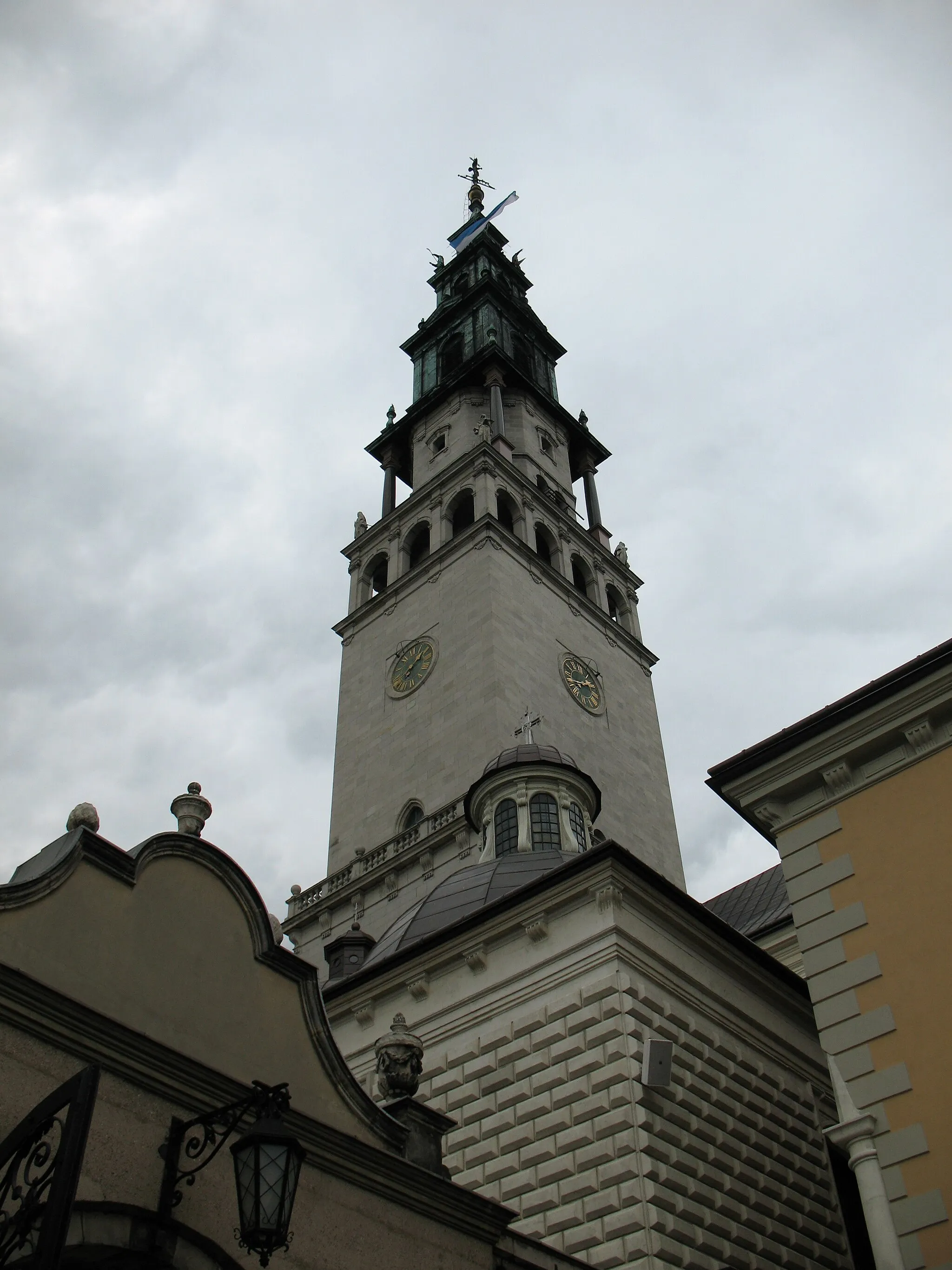 Photo showing: The famous sanctuary of Jasna Gora, in Czestochowa, Poland. 2.9.2007. Canon Powershot A630