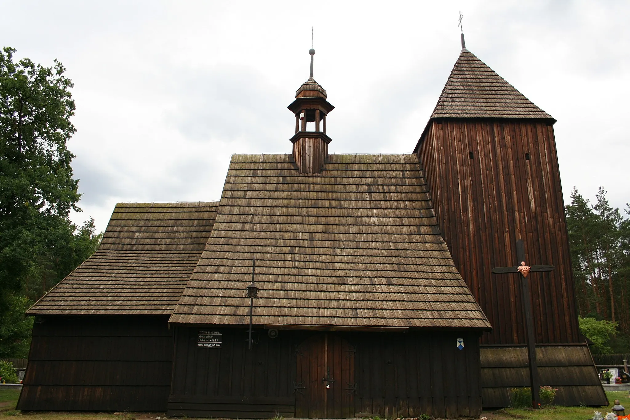 Photo showing: kościół Jana Chrzciciela w Bruśku, powiat lubliniecki