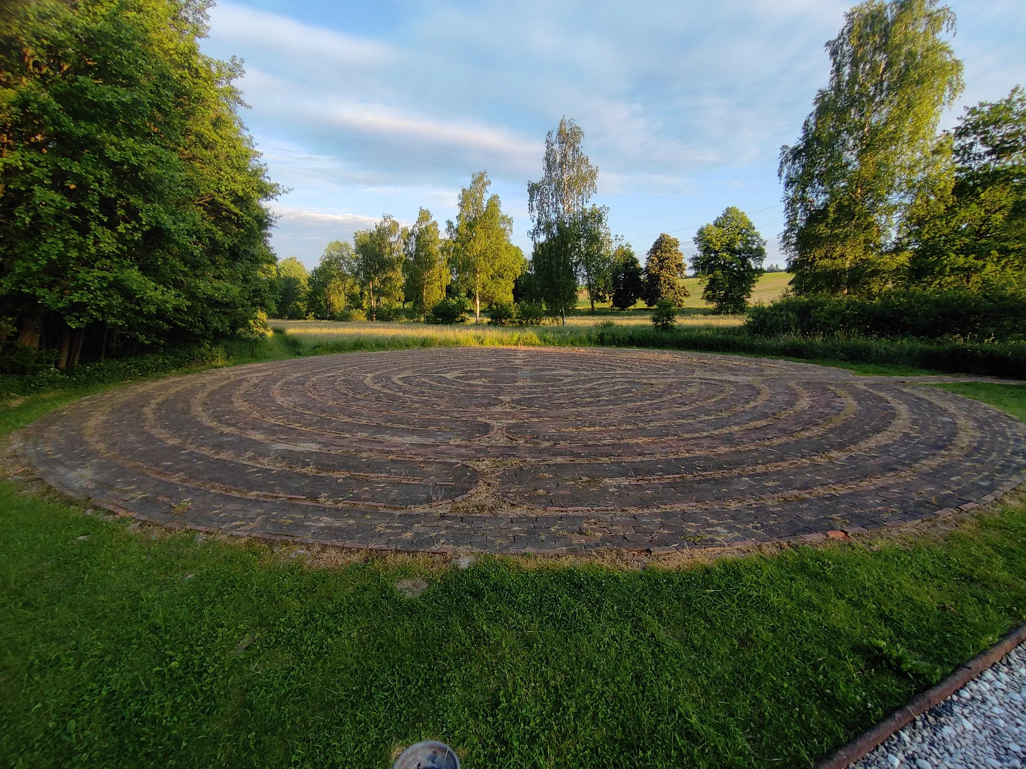 Photo showing: Křesťanský labyrint, Bělá, okres Opava
