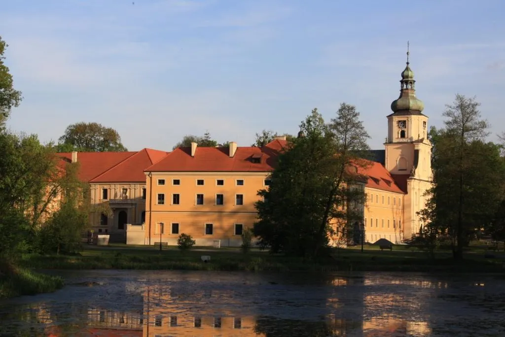 Photo showing: Former cistercian abbey in Rudy (Groß Rauden) in Upper Silesia (Poland). After the renovation in 2011.
