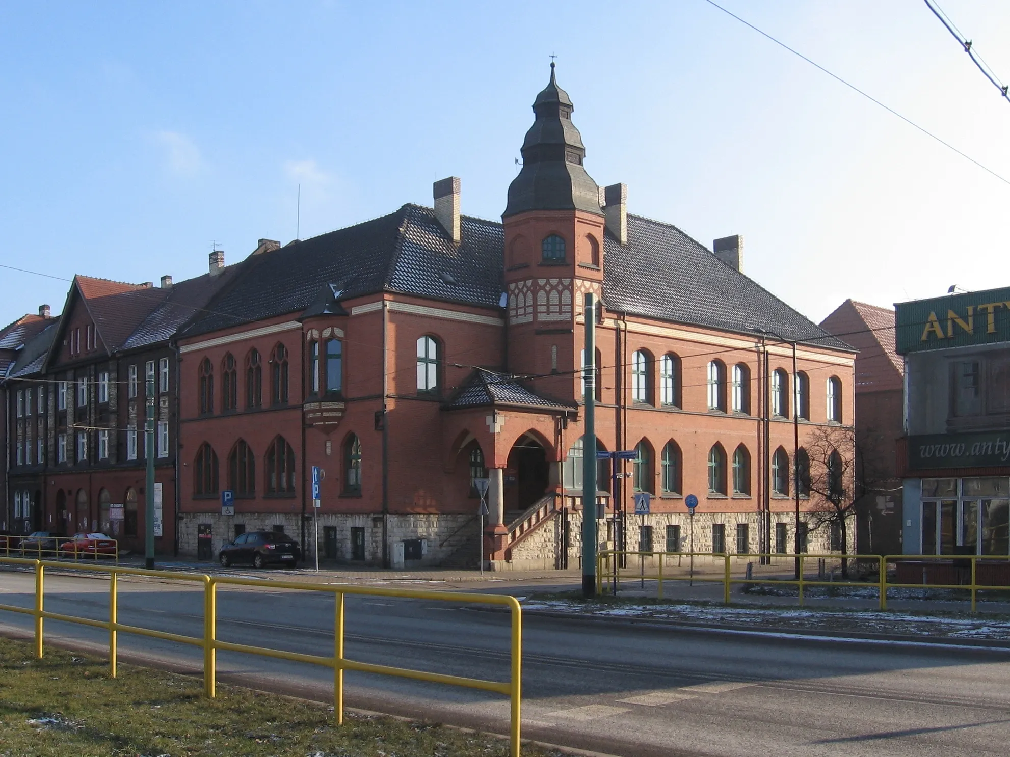 Photo showing: Former Town Hall in Świętochłowice-Lipiny, built in 1908, designed by Overkott & Foehre company from Breslau.