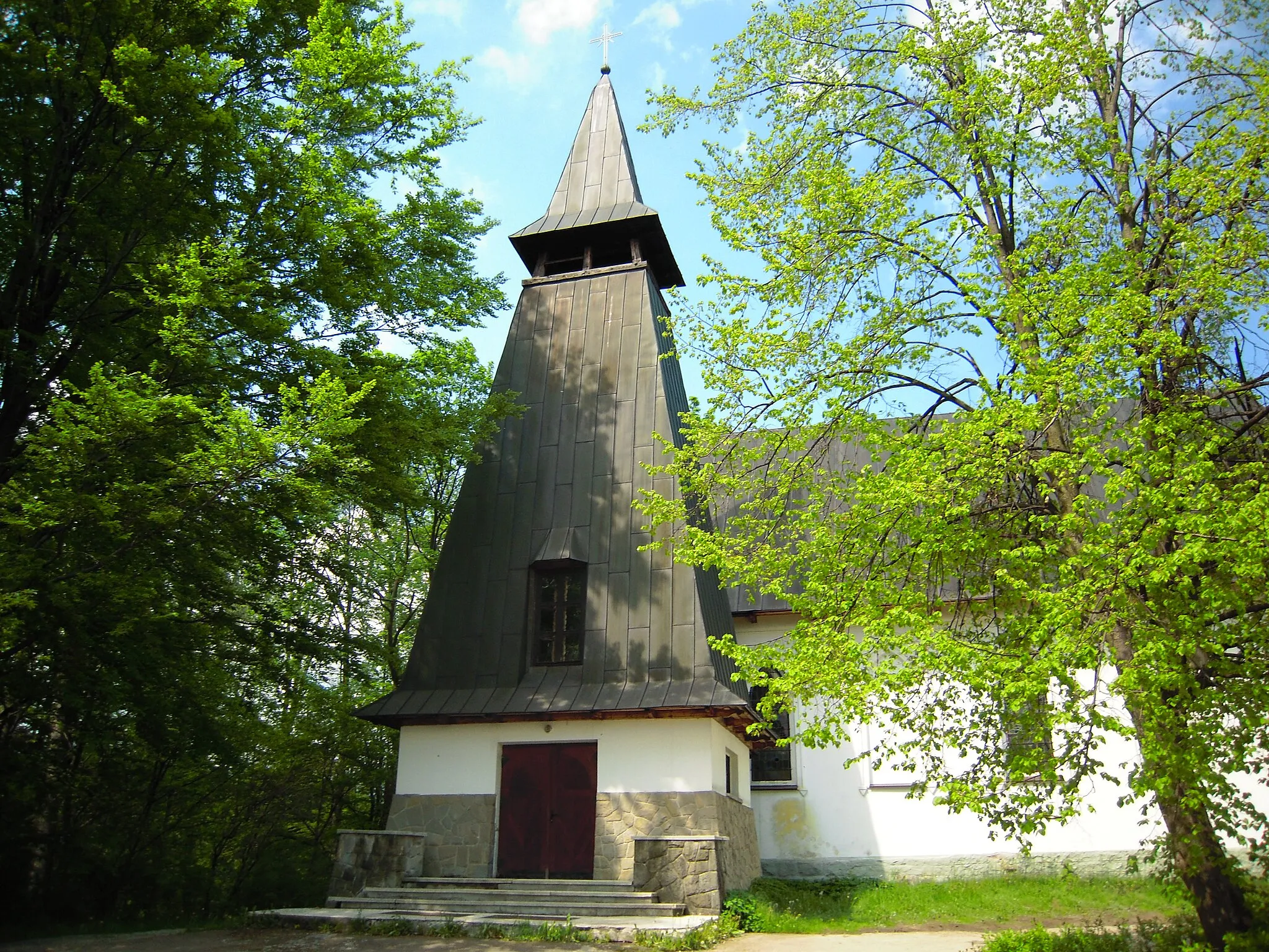 Photo showing: Kaplica p.w. Matki Boskiej Szkaplerznej
Kamesznica, ul. Dworkowa, Milówka