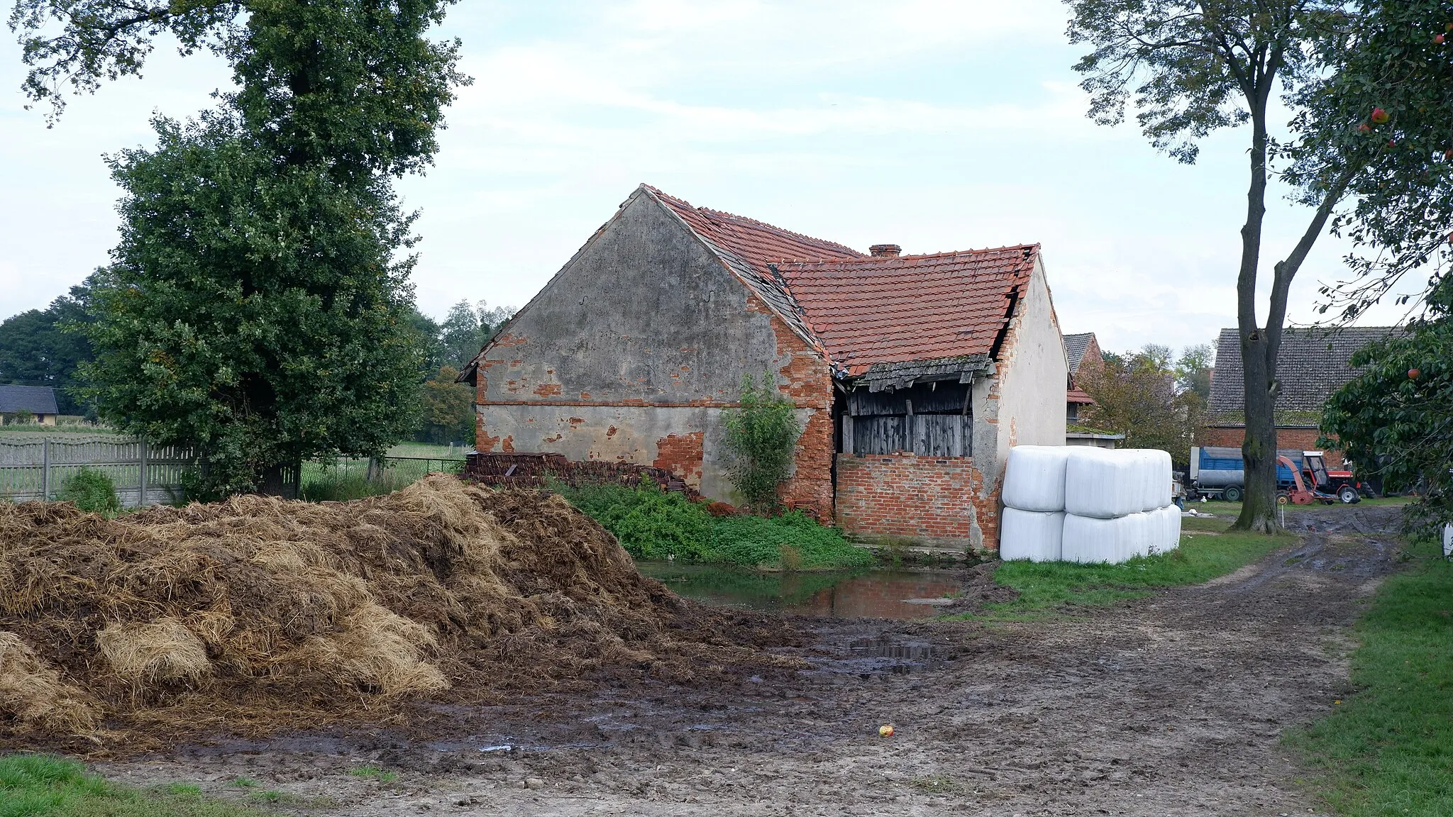 Photo showing: A farm at 5 Górna Street in Ligota Toszecka, Upper Silesia, Poland