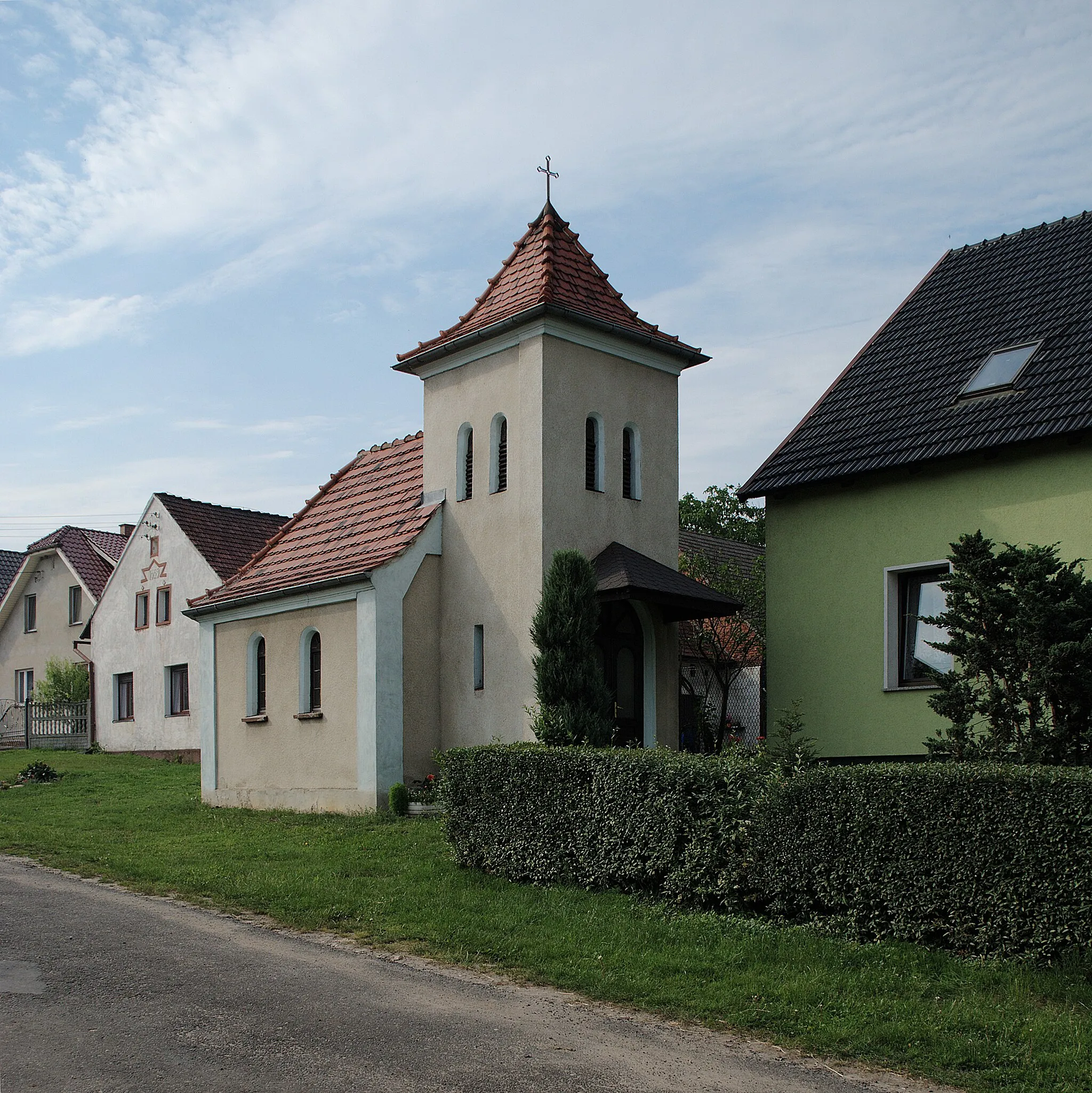 Photo showing: Kotliszowice. Kaplica św. Jana Nepomucena.