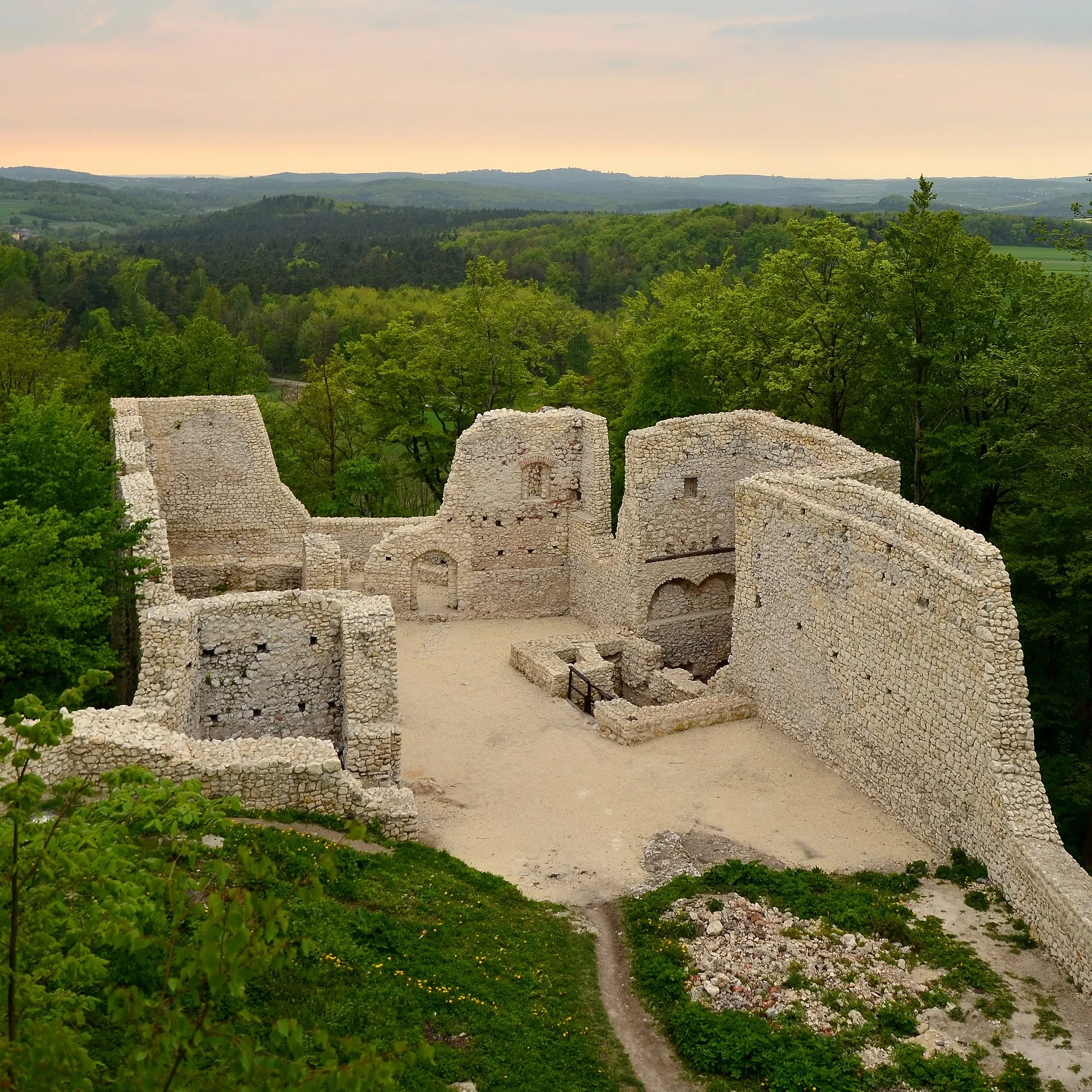 Photo showing: This is a photo of a monument in Poland identified in WLM database by the ID