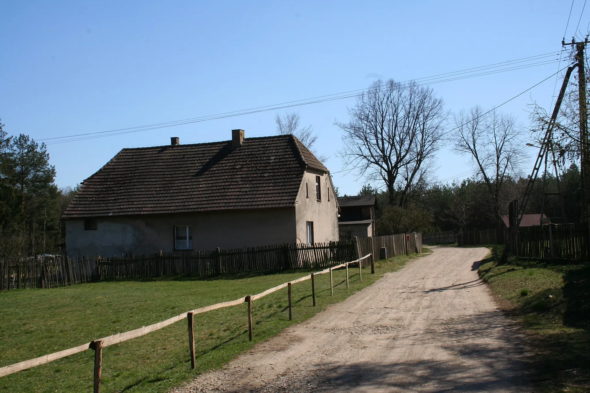 Photo showing: Okrąglik - fragment miejscowości, gmina Woźniki, powiat lubliniecki, województwo śląskie