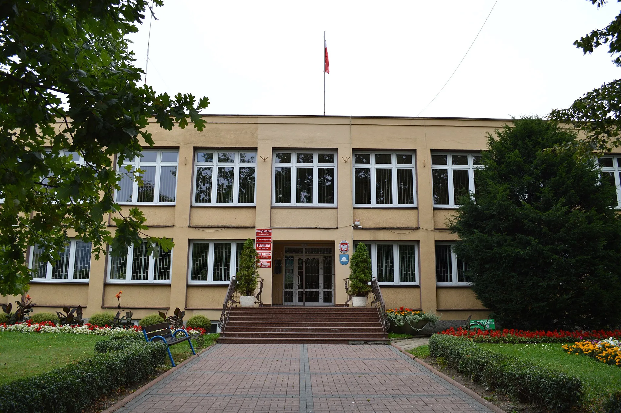 Photo showing: Siedziba Urzędu Miejskiego, Burmistrza, Rady Miejskiej i Urzędu Stanu Cywilnego w Kłobucku