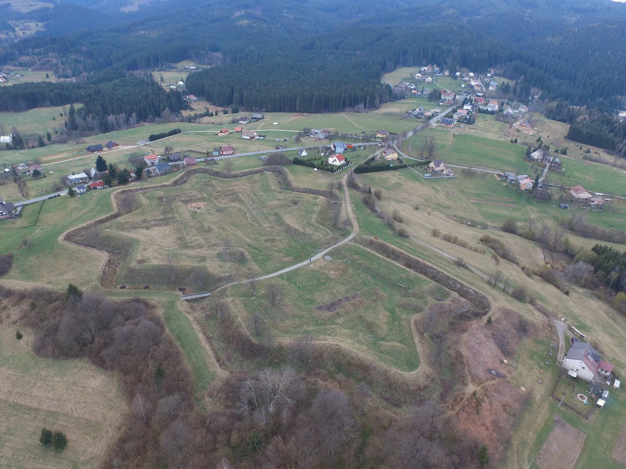 Photo showing: Fortyfikacja Szańców Jabłonkowskich w pobliżu przełęczy Jabłonkowskiej