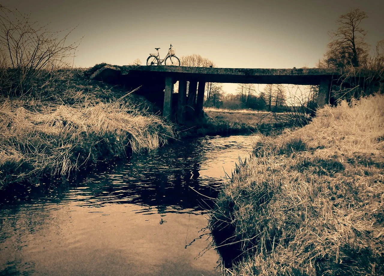 Photo showing: Most na Widawce