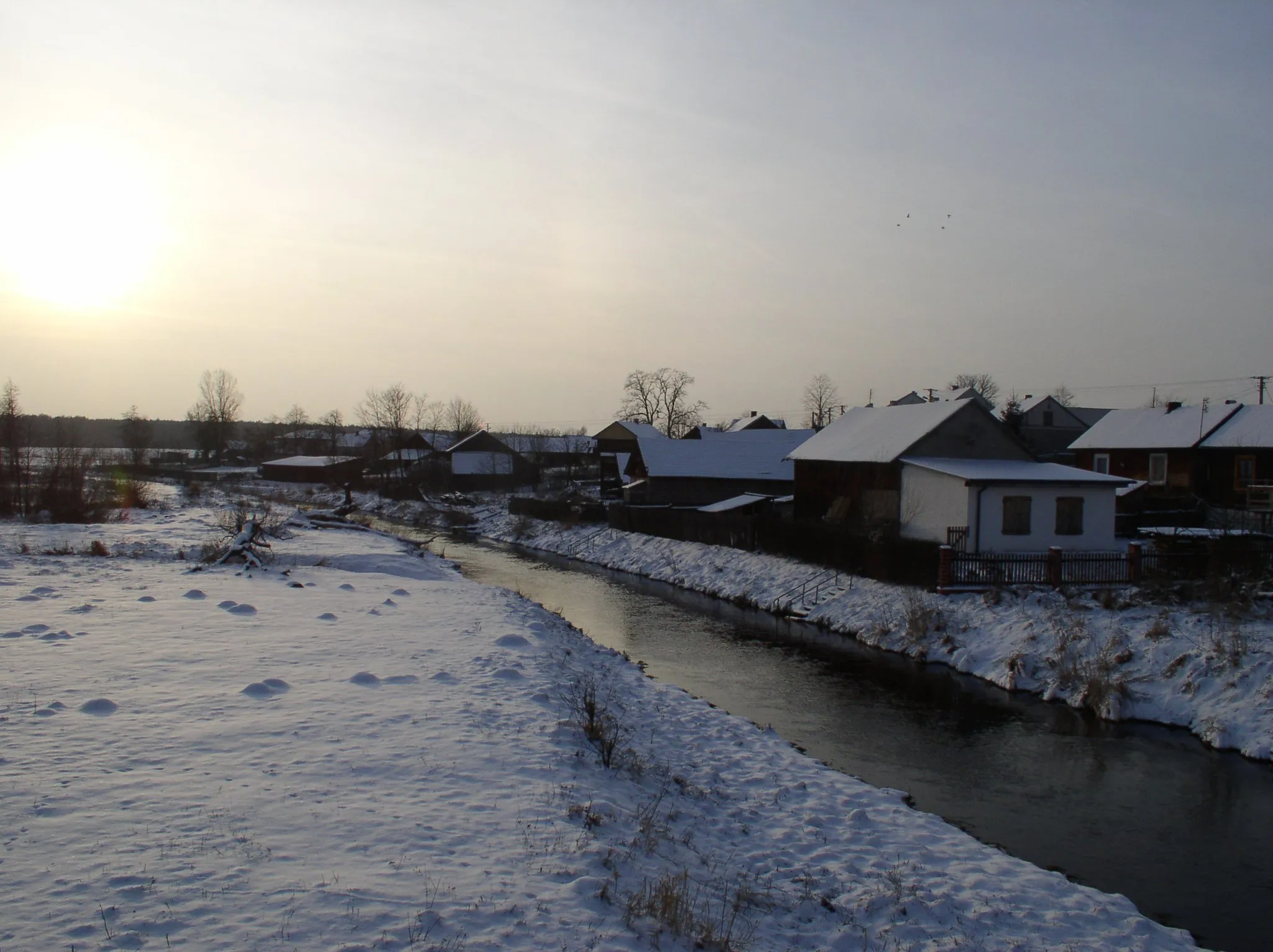 Photo showing: Tyniec - wieś w województwie świętokrzyskim nad Białą Nidą