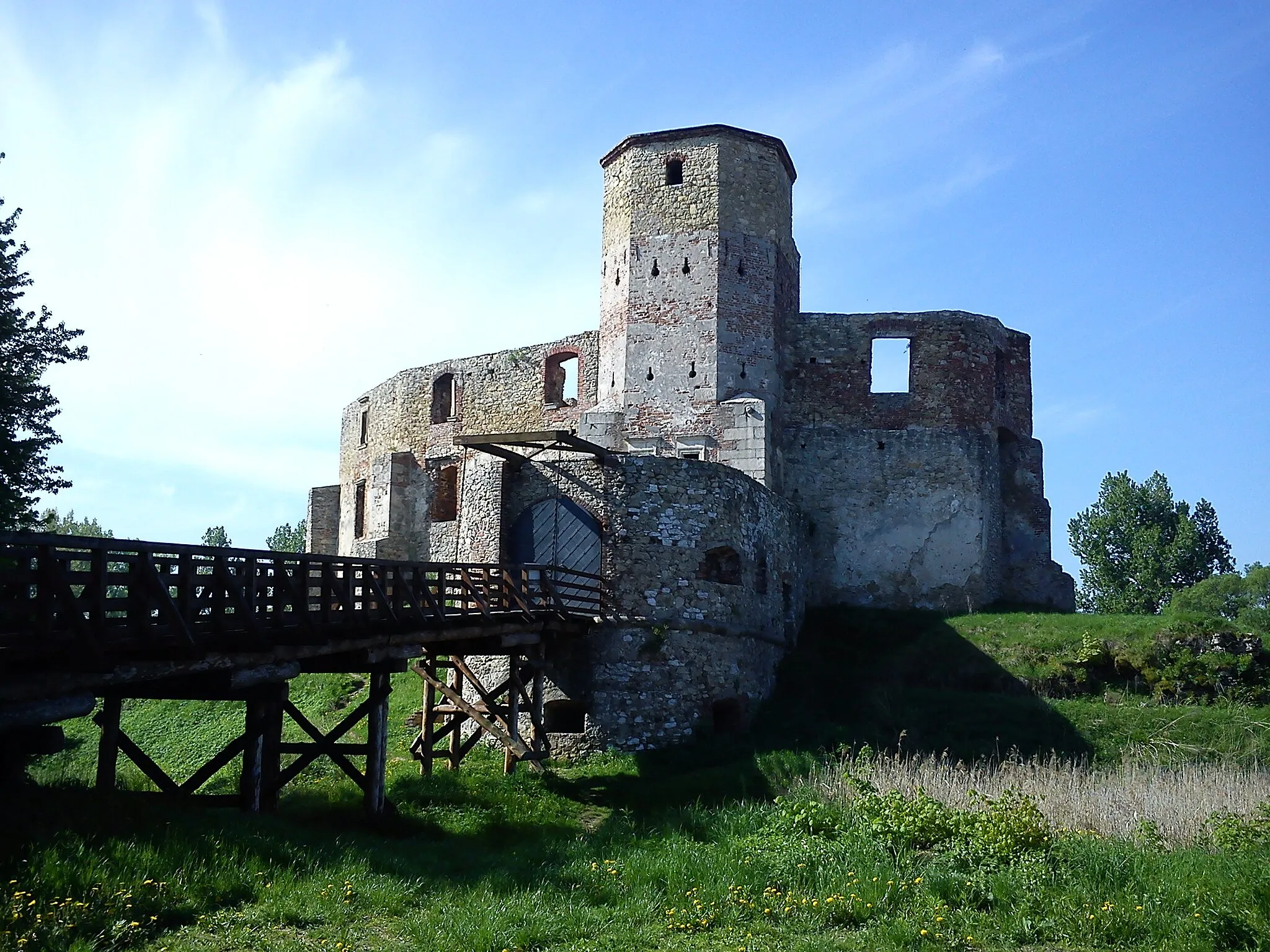 Photo showing: This is a photo of a monument in Poland identified in WLM database by the ID