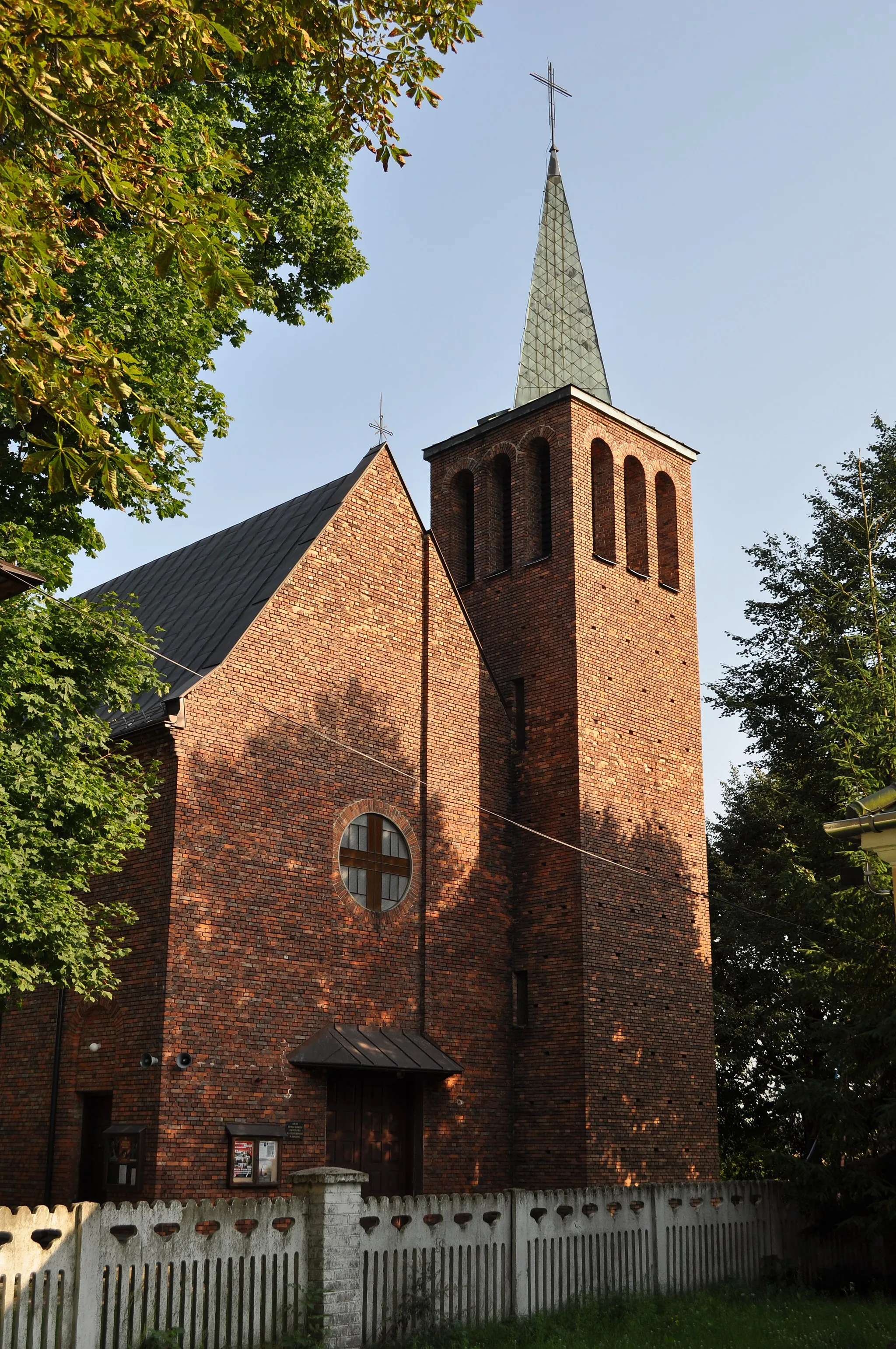 Photo showing: Church in Drochlin