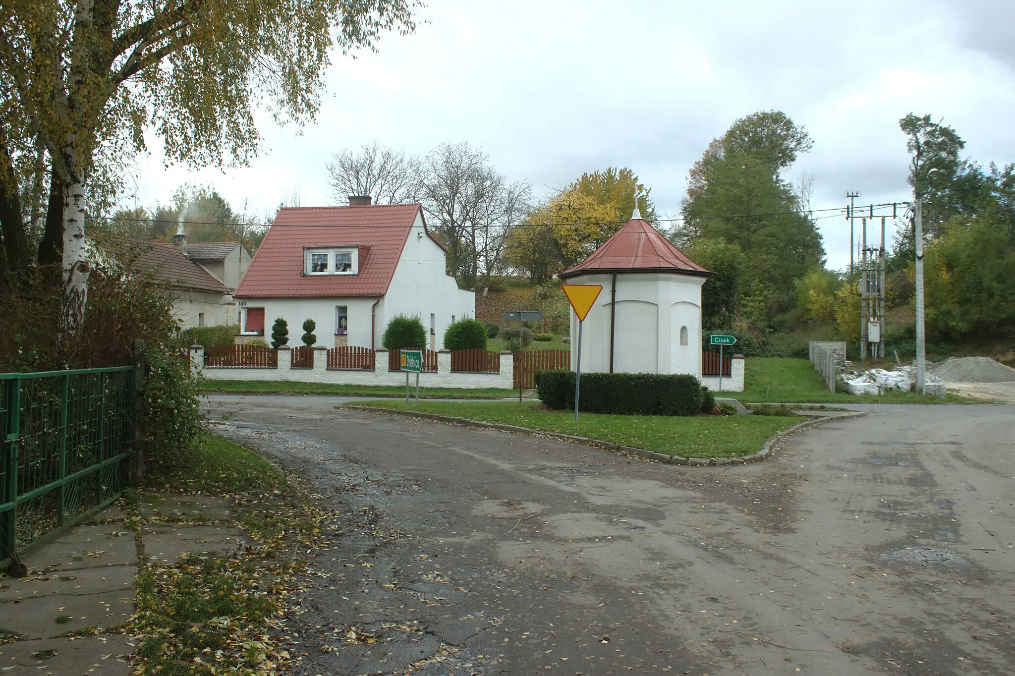 Photo showing: A road crossing near Zakrzów, Opole Voivodeship, PL