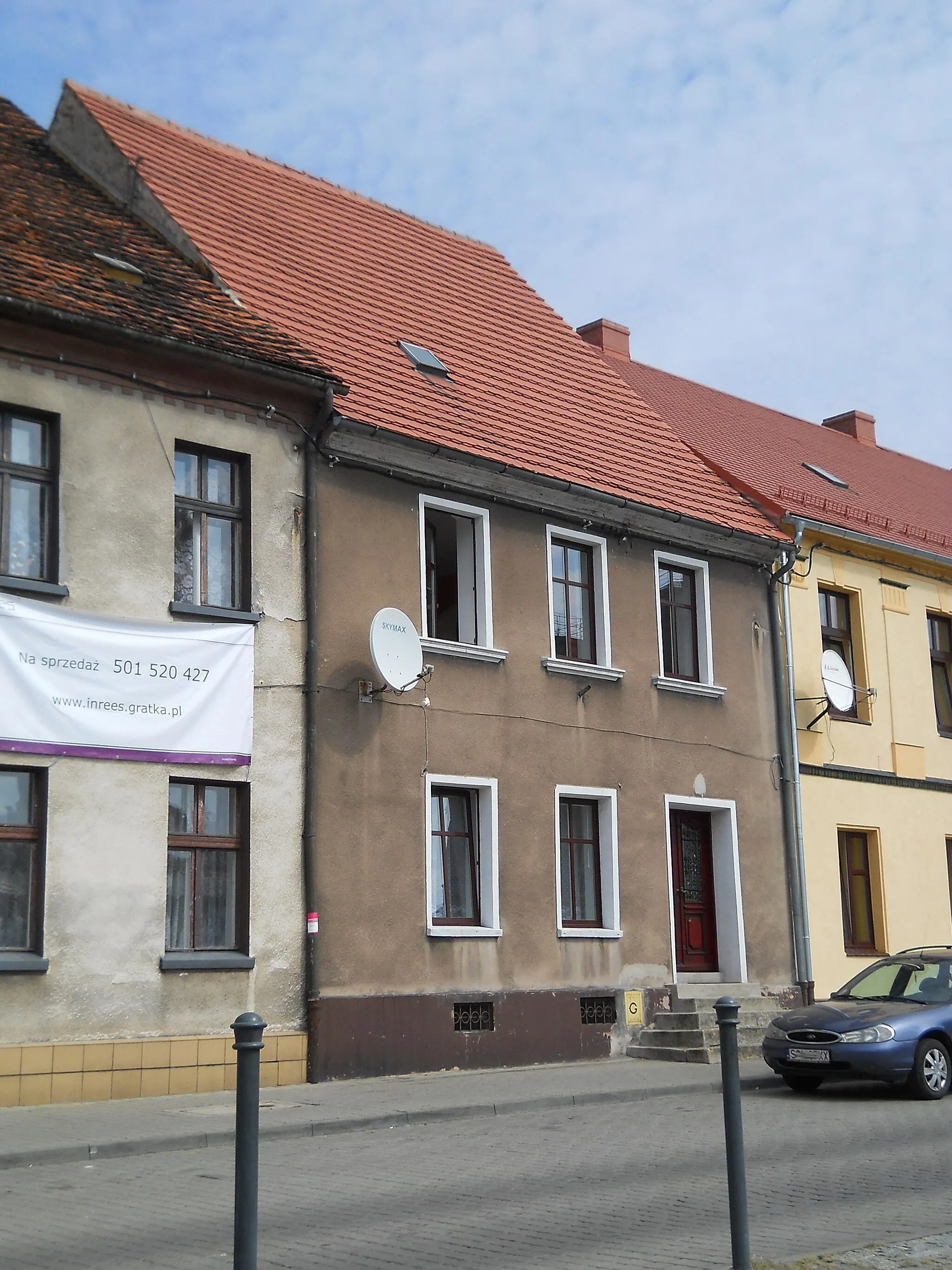 Photo showing: Toszek, Rynek 18 - dom z 1 poł. XIX w. (zabytek nr A/332/60 z 10.03.1960)