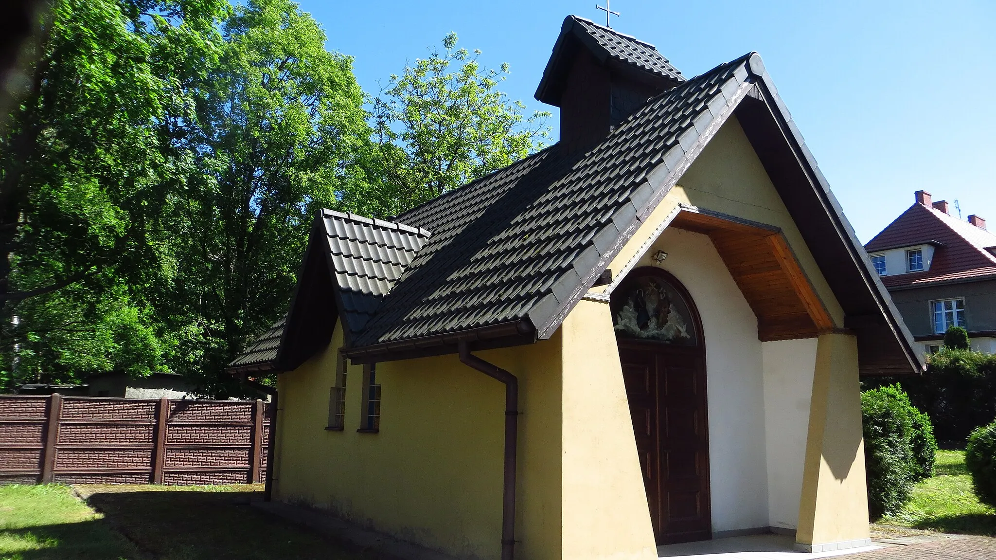 Photo showing: Parish church, Taciszow, Silesia, Poland