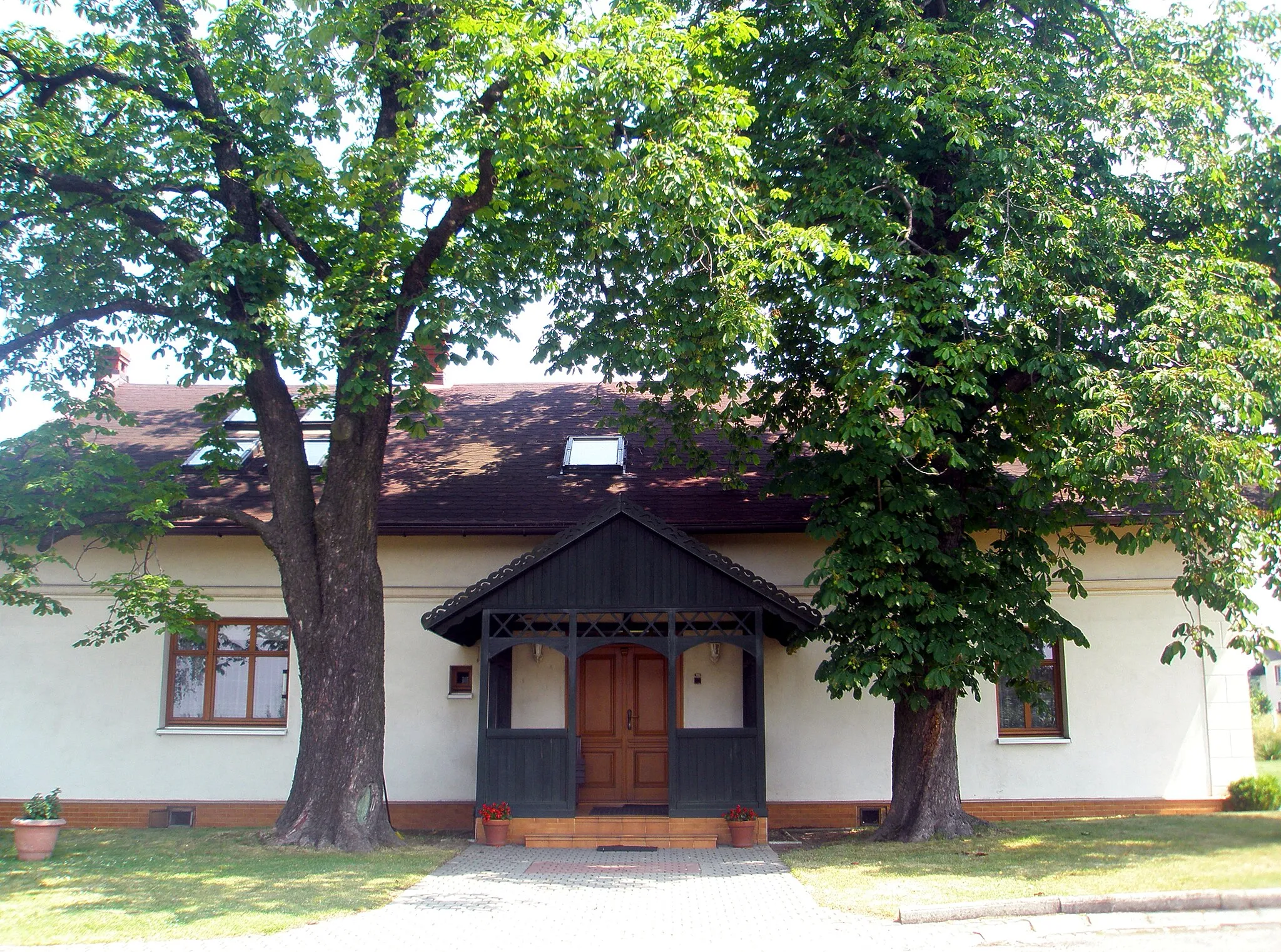 Photo showing: Dwelling house in Świerklany Dolne, Hutnicza 2