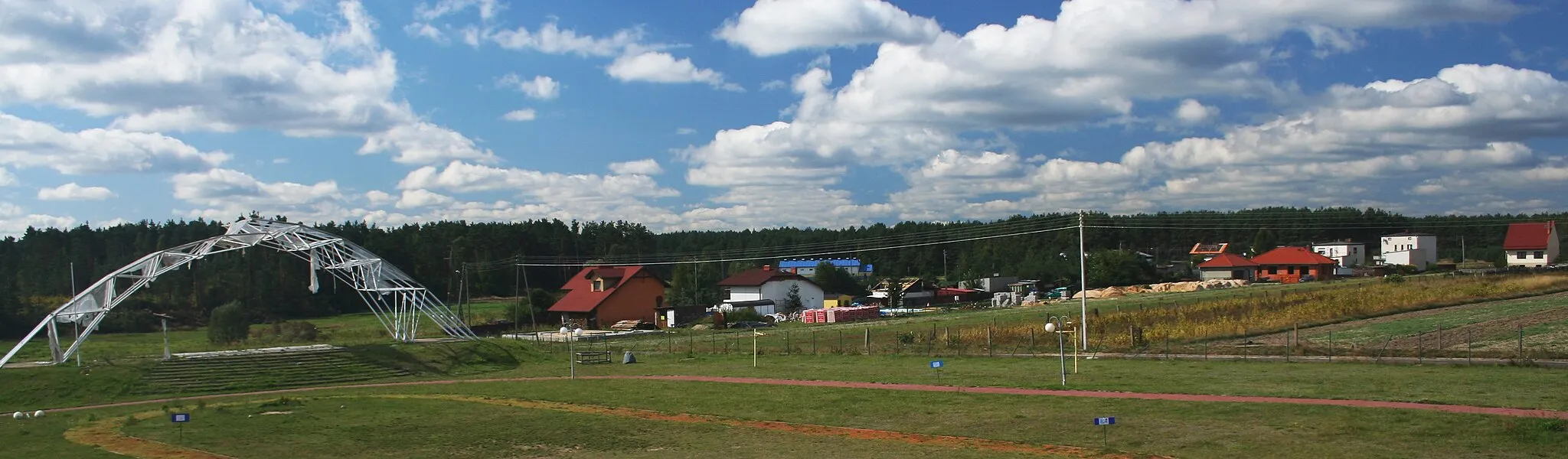 Photo showing: Rusinowice after tornado in 2008, Poland