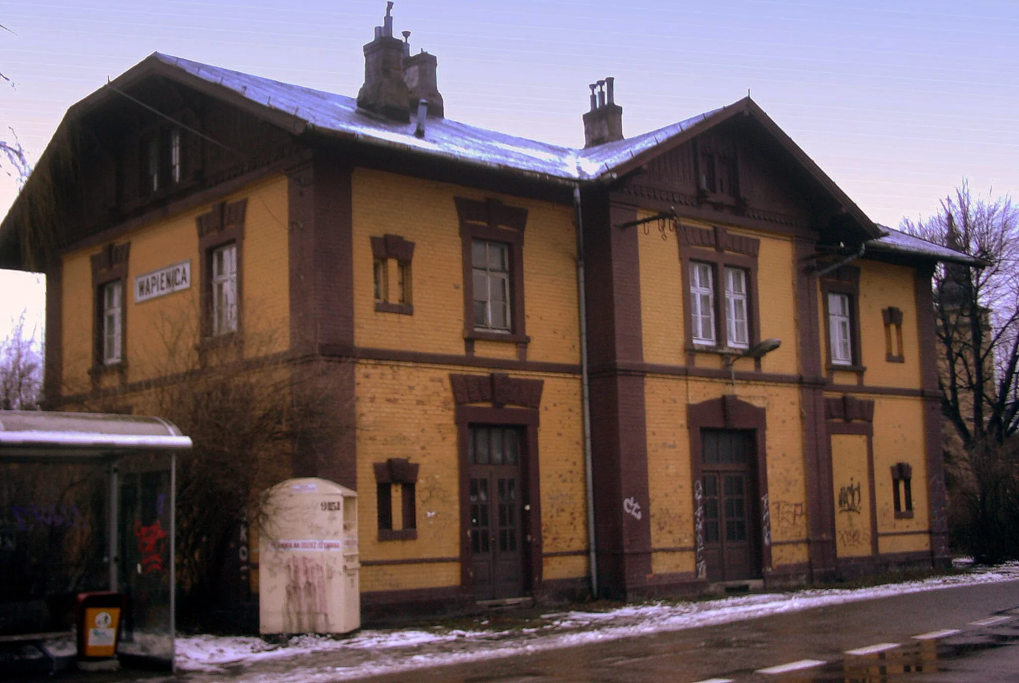 Photo showing: Stacja kolejowa Bielsko-Biała Wapienica.