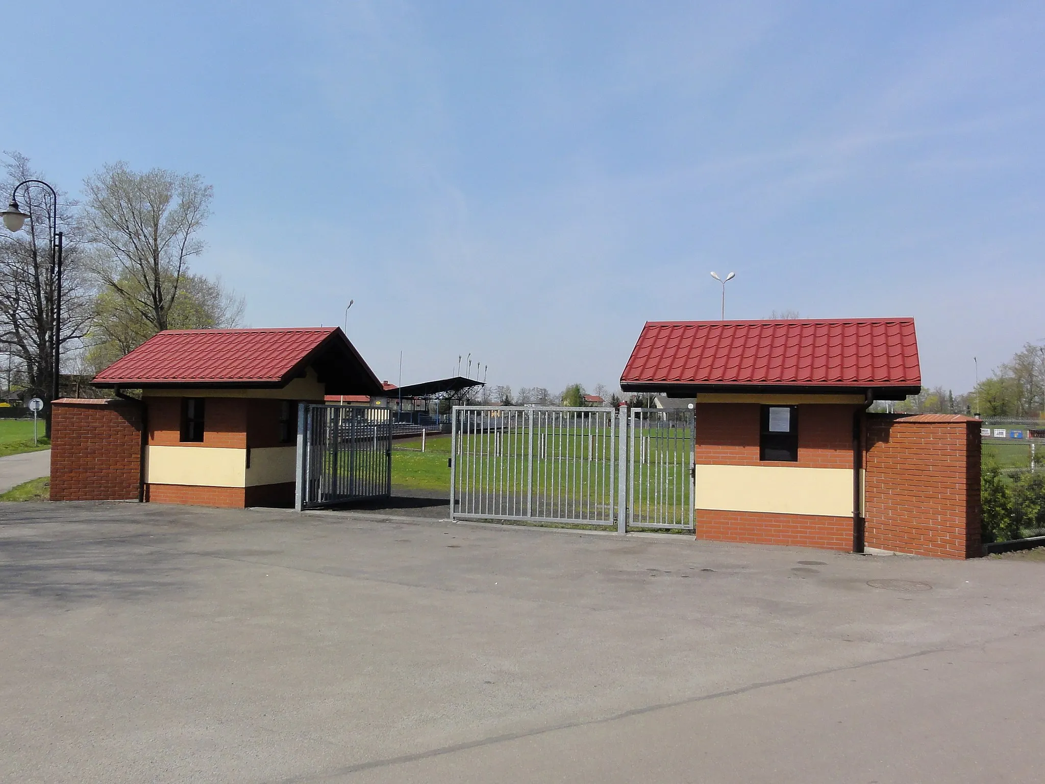 Photo showing: Entrance to Cukrownik Chybie stadium