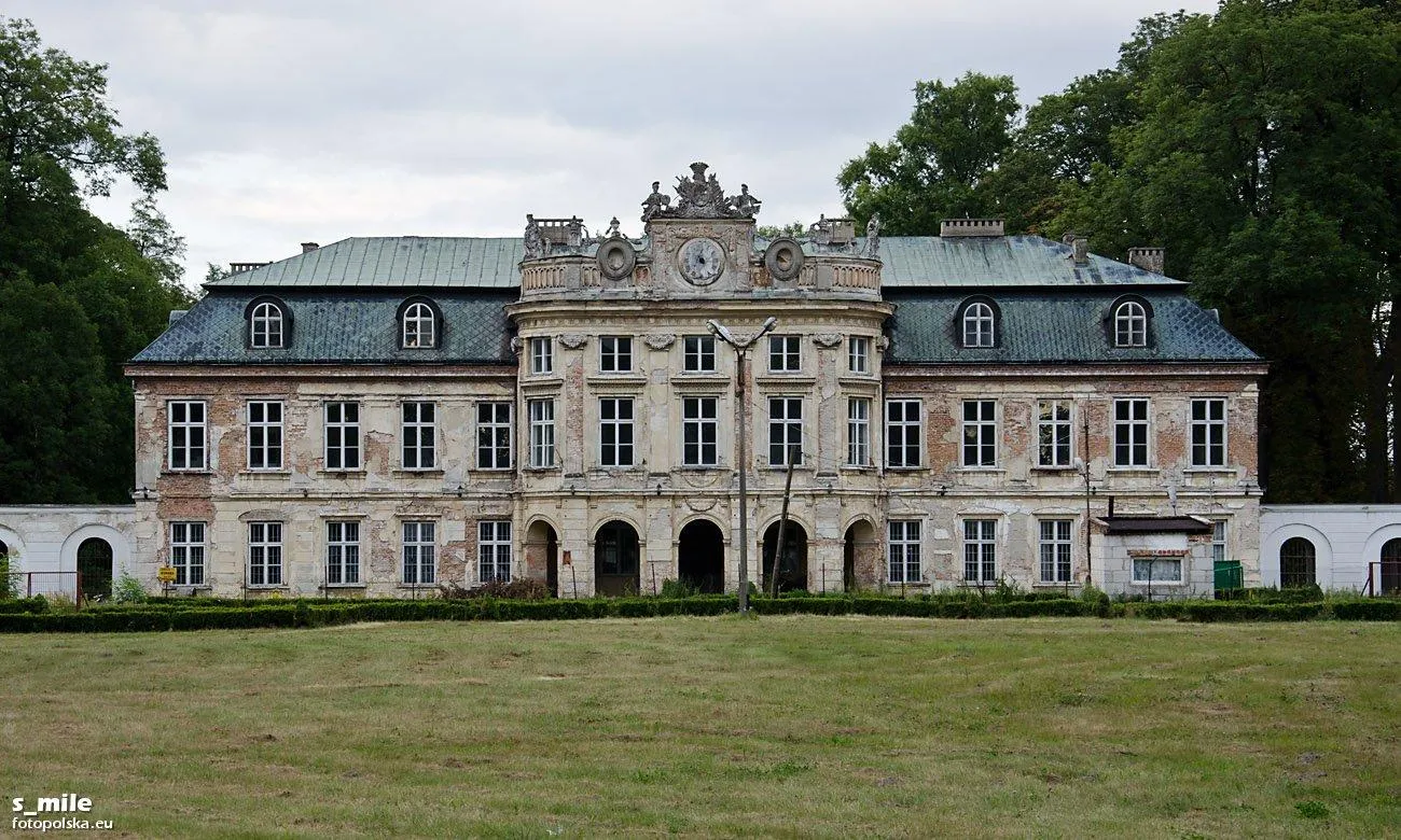 Photo showing: Pałac Dembińskich