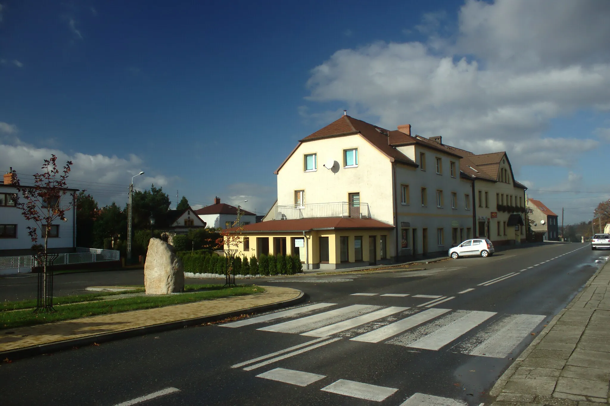 Photo showing: Main square in Tworków, Poland