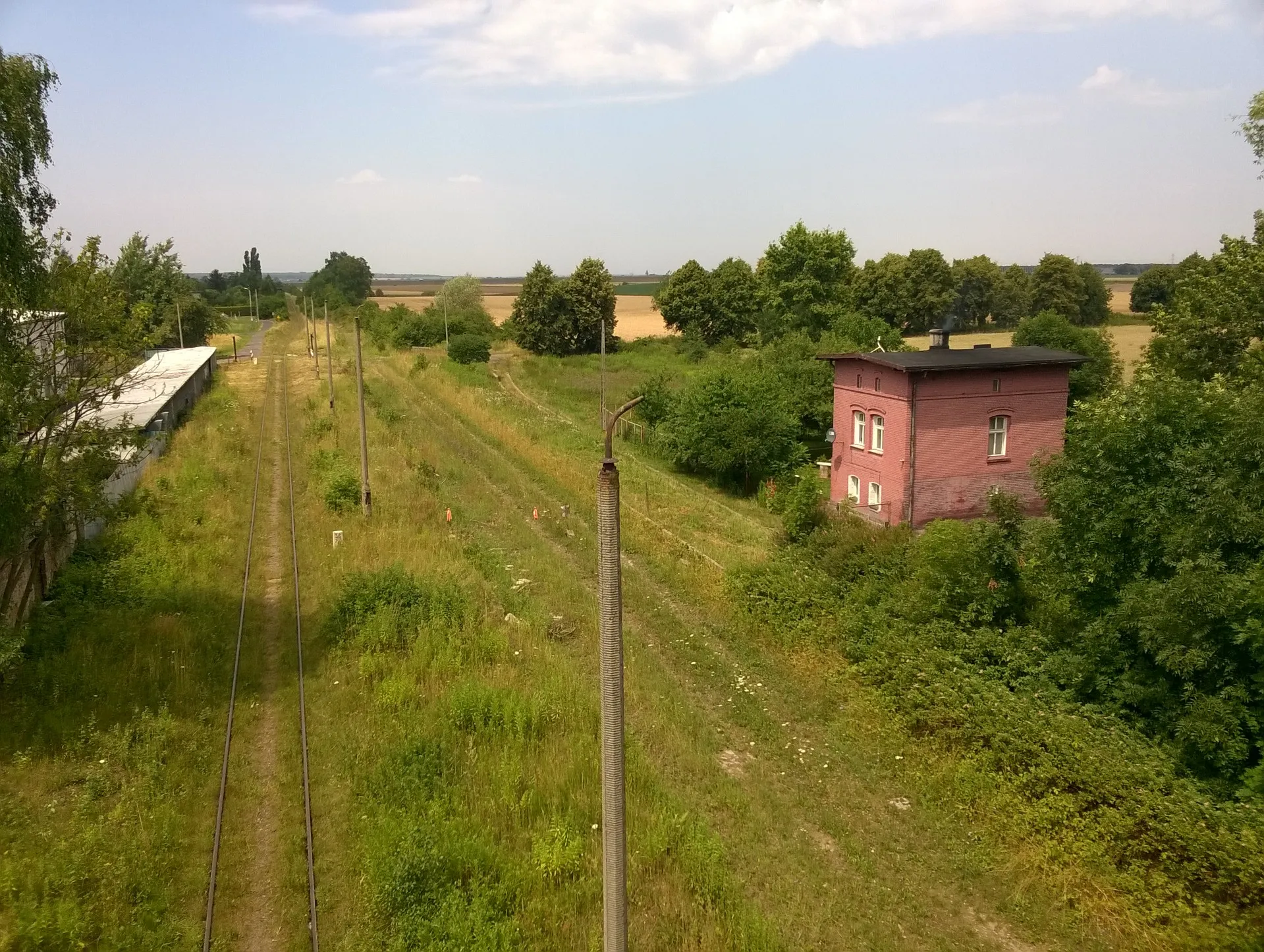Photo showing: Remainings of Czekanów Wieś train stop in 2015