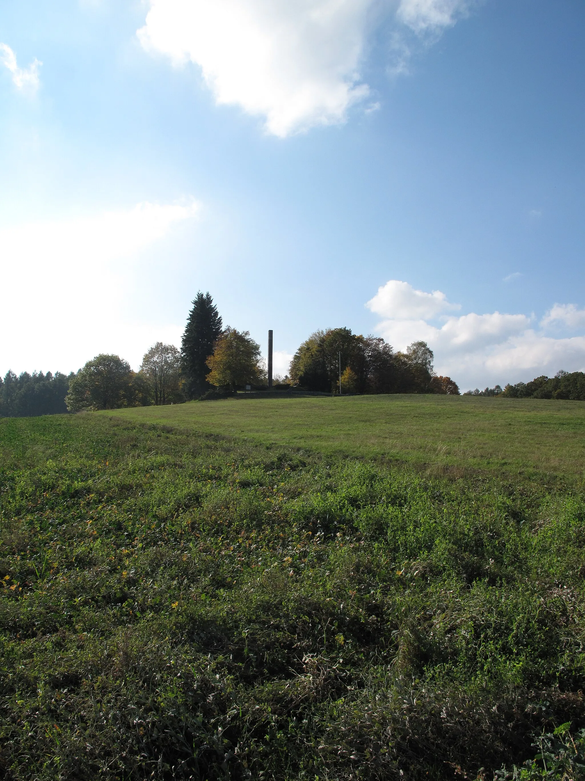 Photo showing: Ostrá hůrka (317 m). Okres Opava, Česká republika.