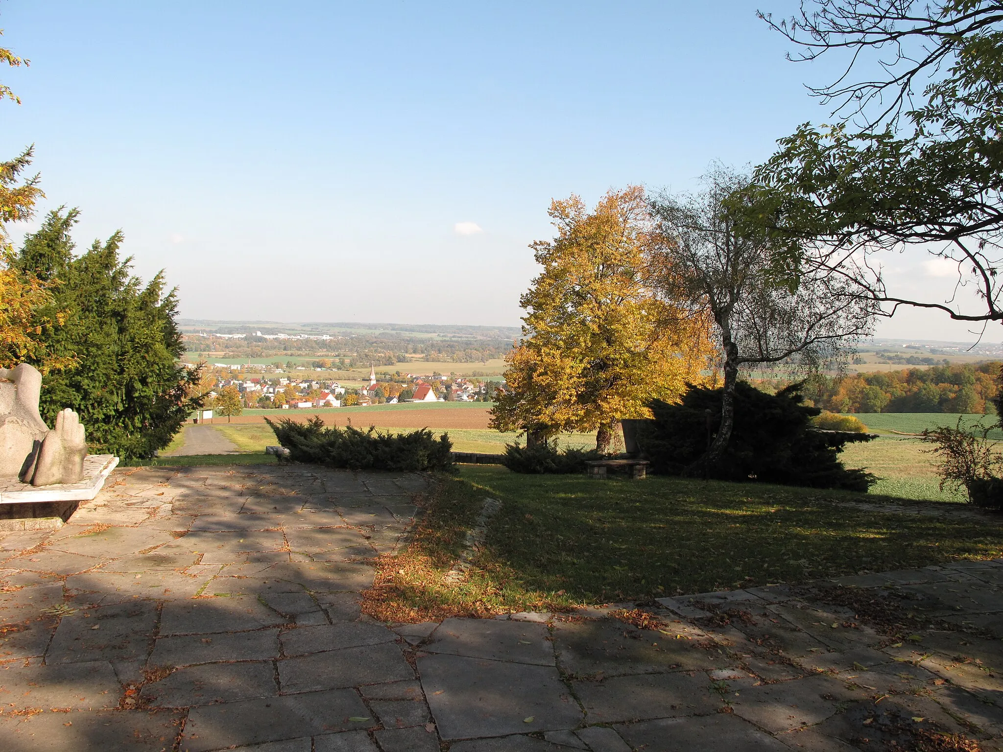 Photo showing: Ostrá hůrka (317 m). Okres Opava, Česká republika.