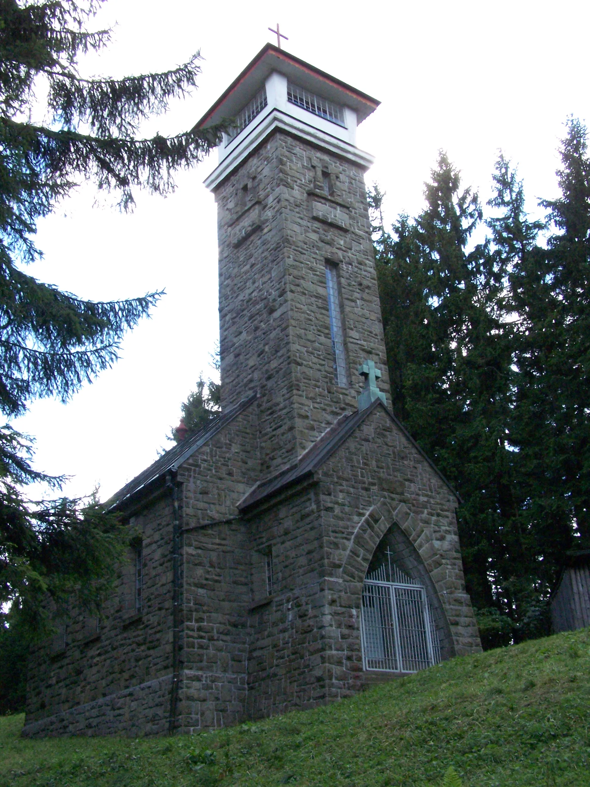 Photo showing: Saint Anne Chapel at Kozubová (Kozubowa) mountain, Moravian-Silesian Beskids mountain range, Czech Republic