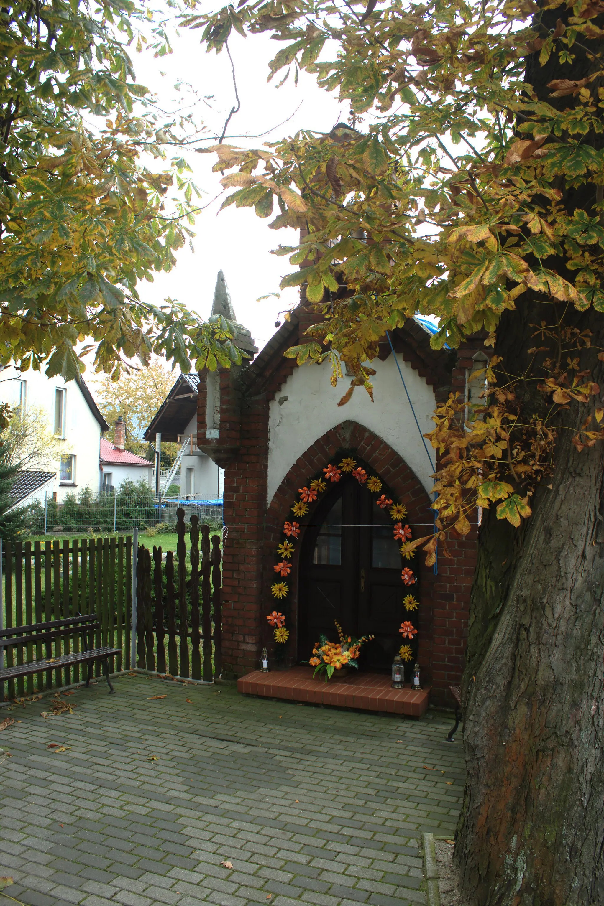 Photo showing: A chapel in the village of Szymocice, Silesian Voivodeship, PL