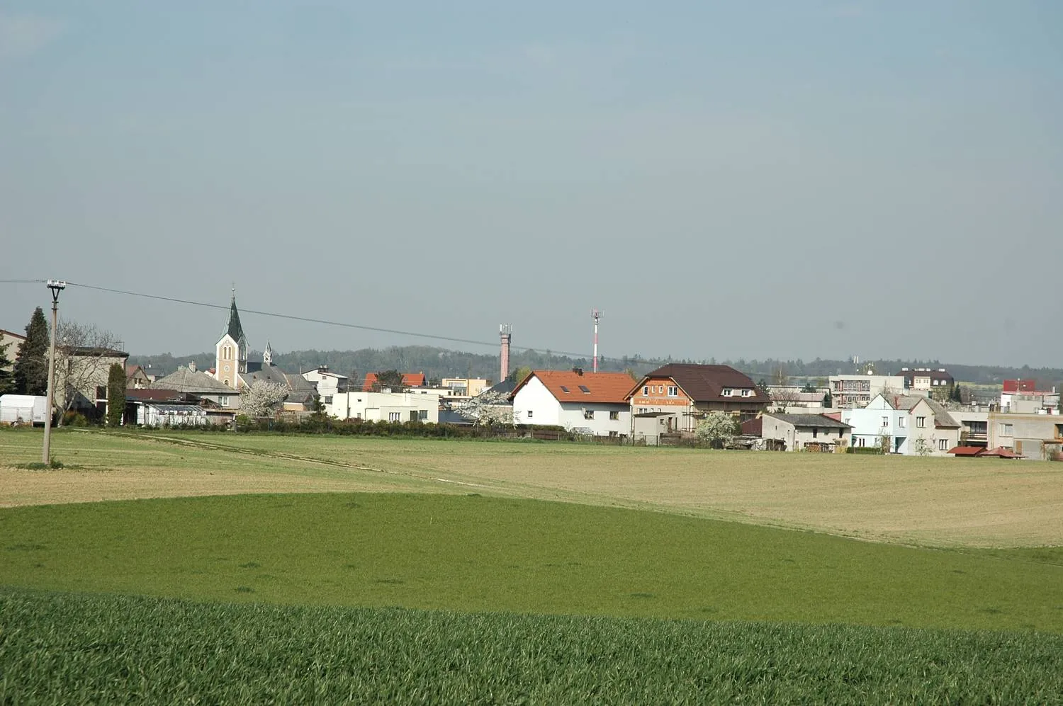 Photo showing: The central part of village Štěpánkovice, Czech Republic