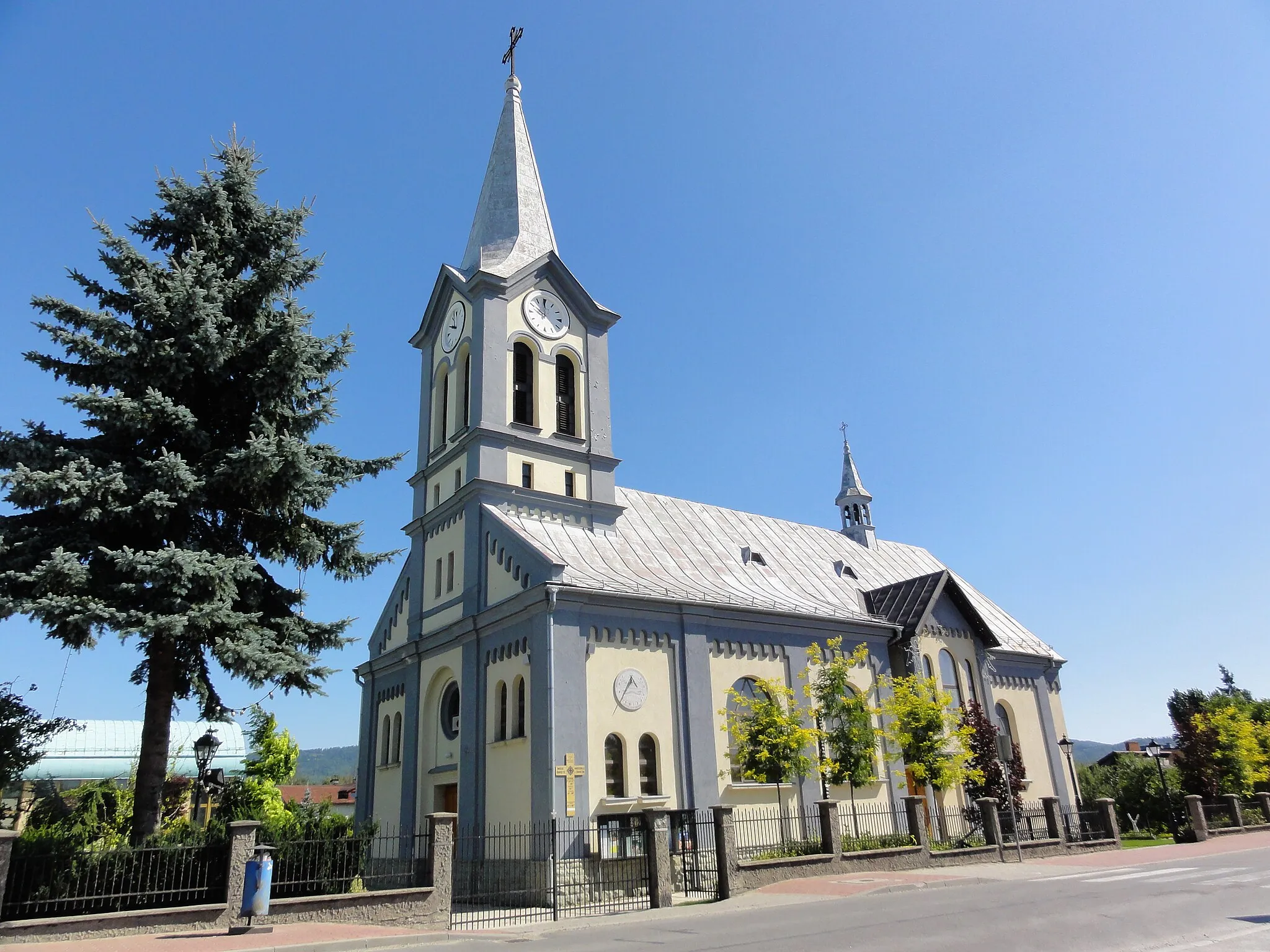 Photo showing: Kościół Matki Bożej Pocieszenia w Rybarzowicach