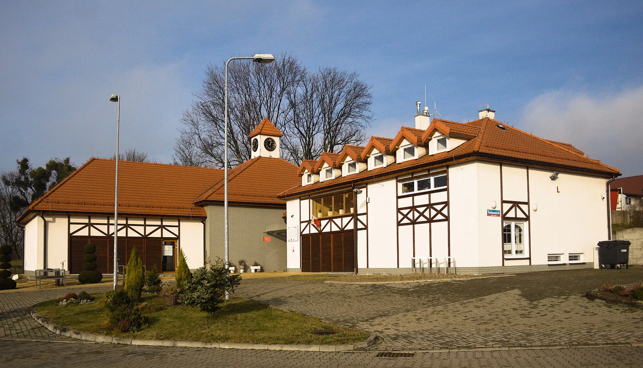 Photo showing: Dom kultury w Grabówce