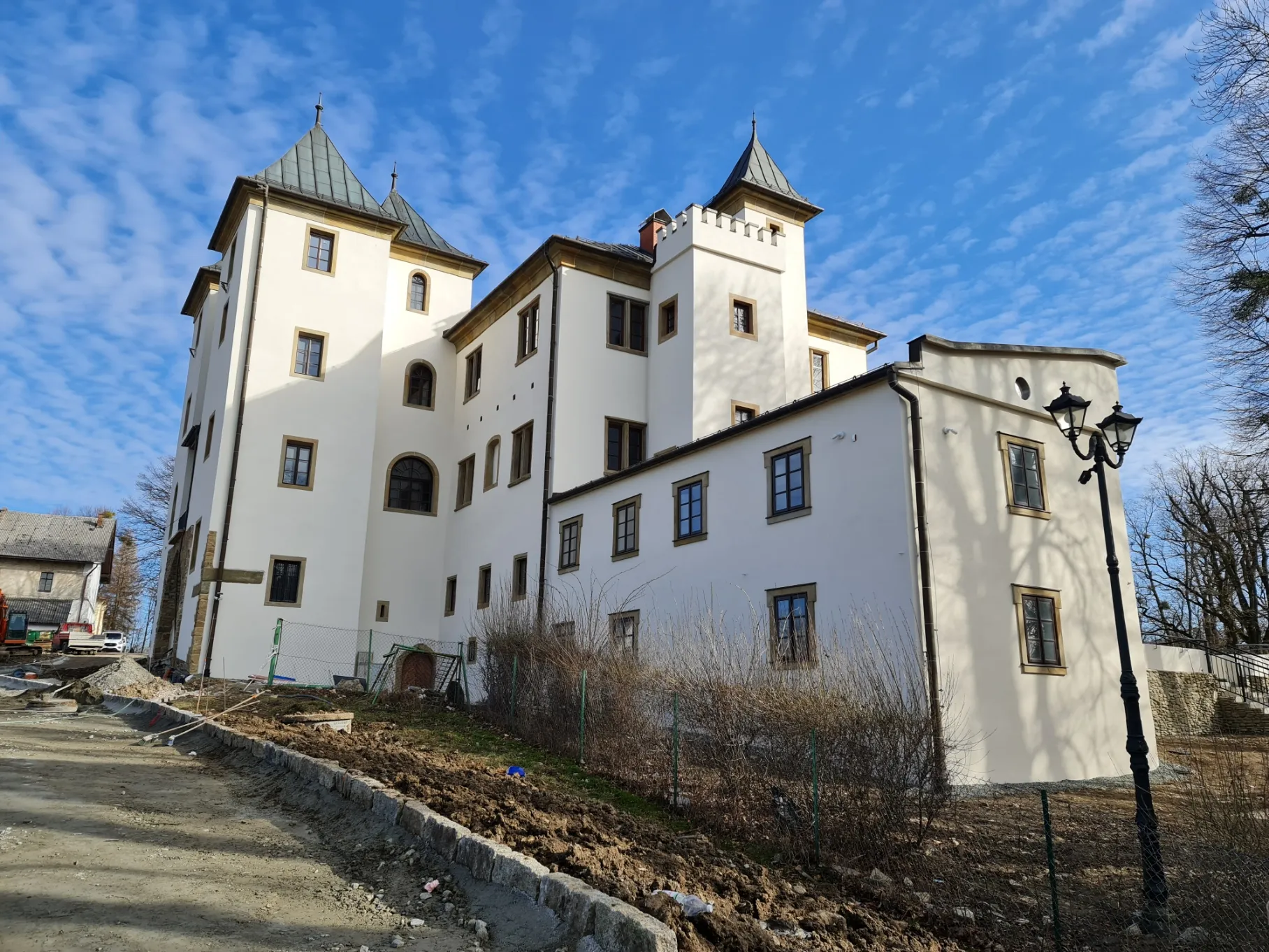 Photo showing: Castle in Grodziec, Gmina Jasienica, Silesian Voivodeship, Poland, February 2022