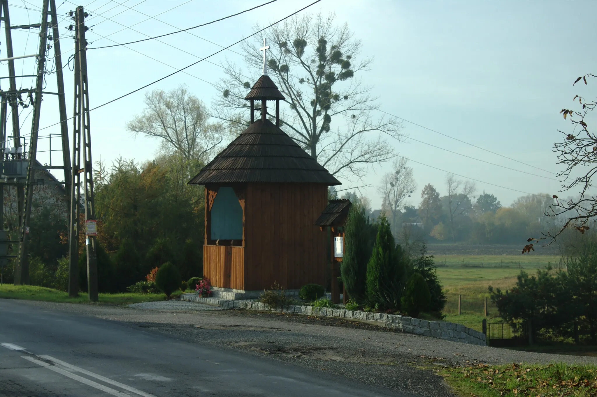 Photo showing: A chapel in Lubieszów, Poland