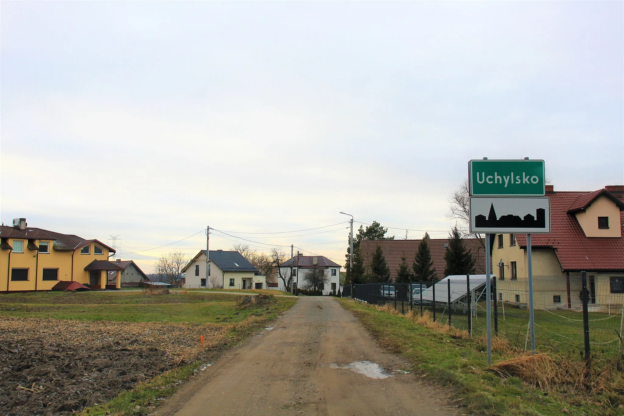 Photo showing: Uchylsko - fragm. wsi.